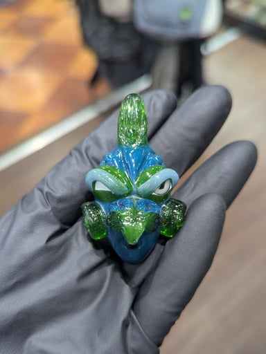 Preview pic of Bird Face Pendant by Creep Glass
