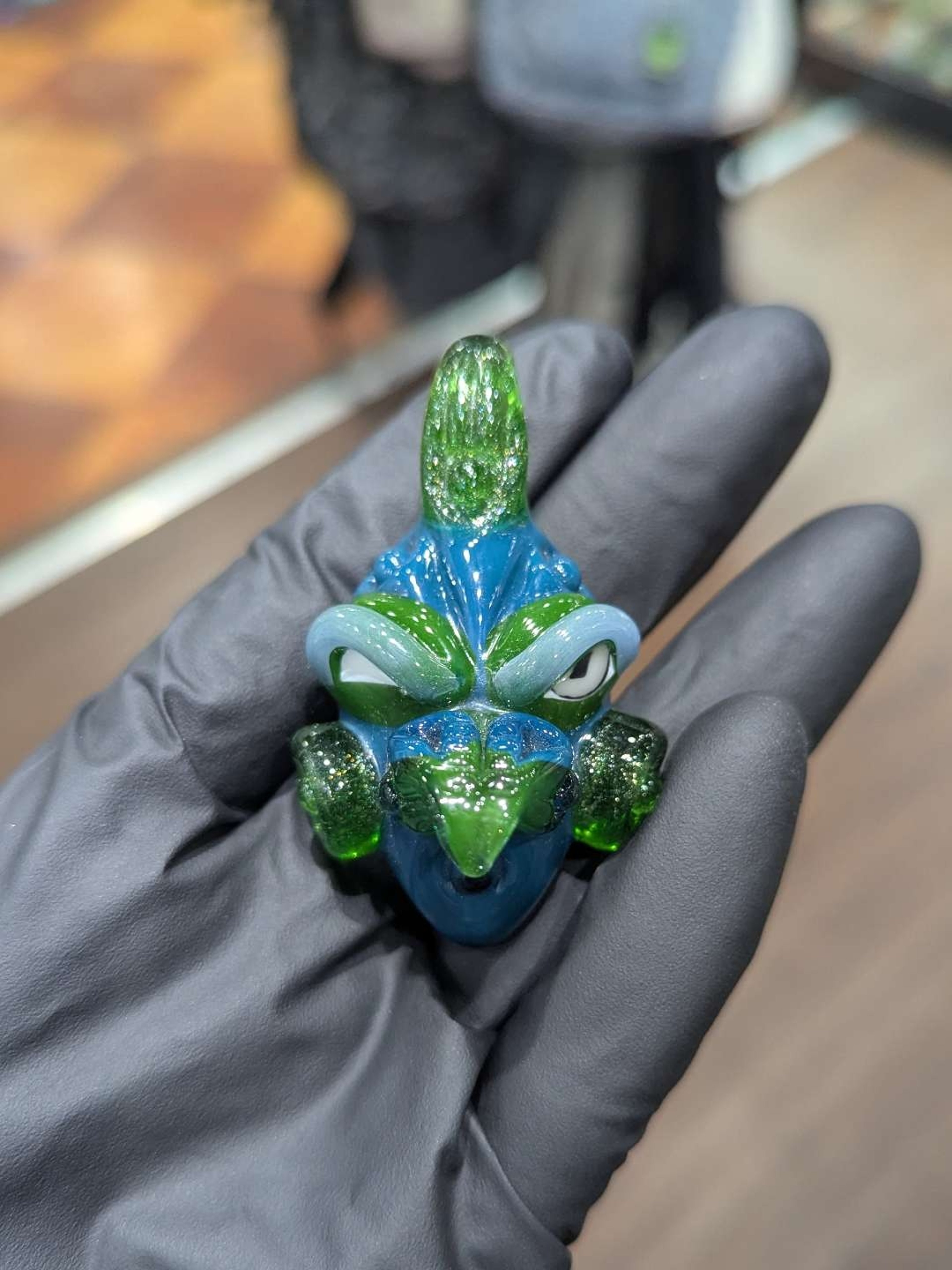 Preview pic of Bird Face Pendant by Creep Glass