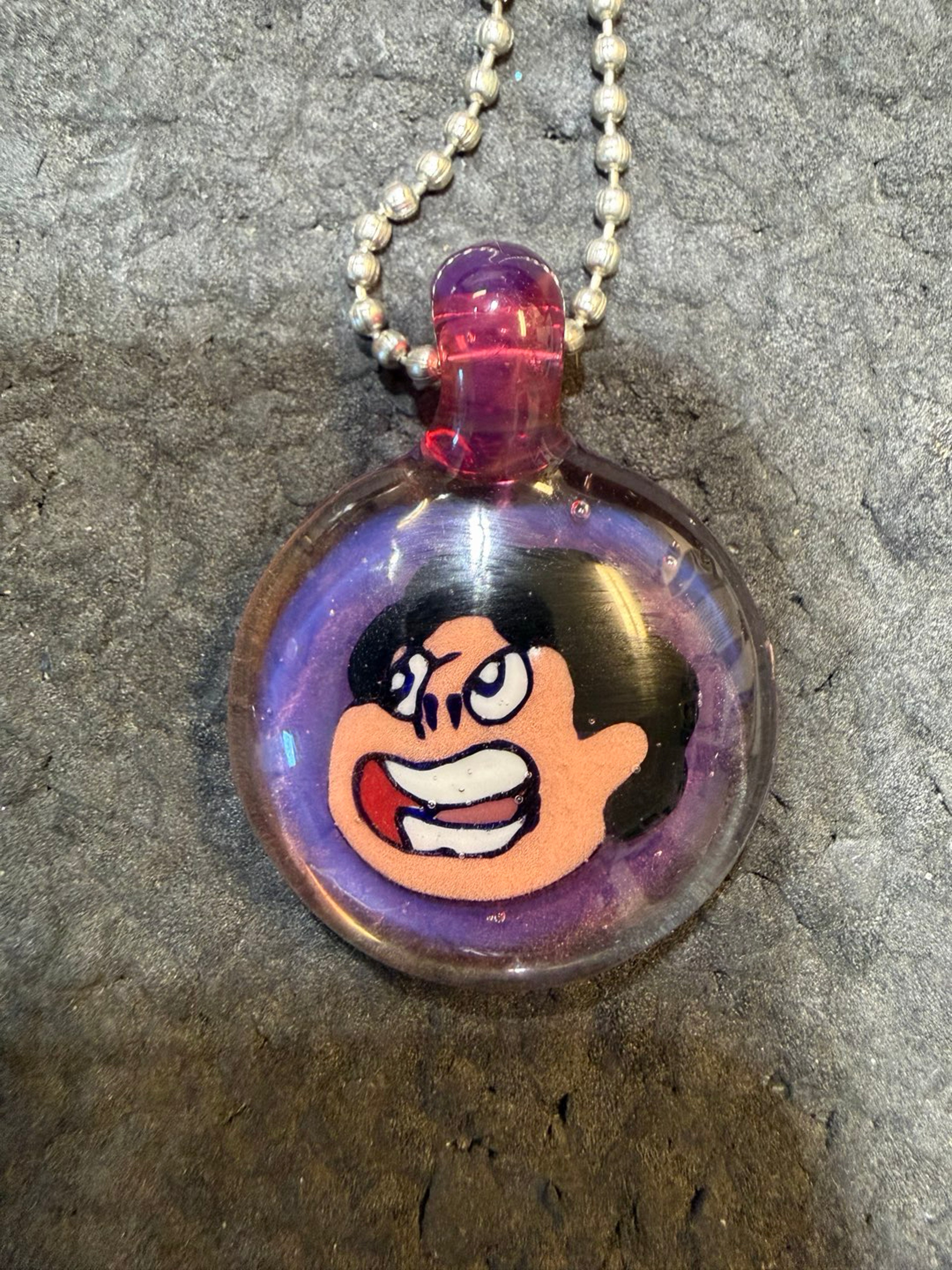 Preview pic of Stringbean Glass Steven Universe Pendant