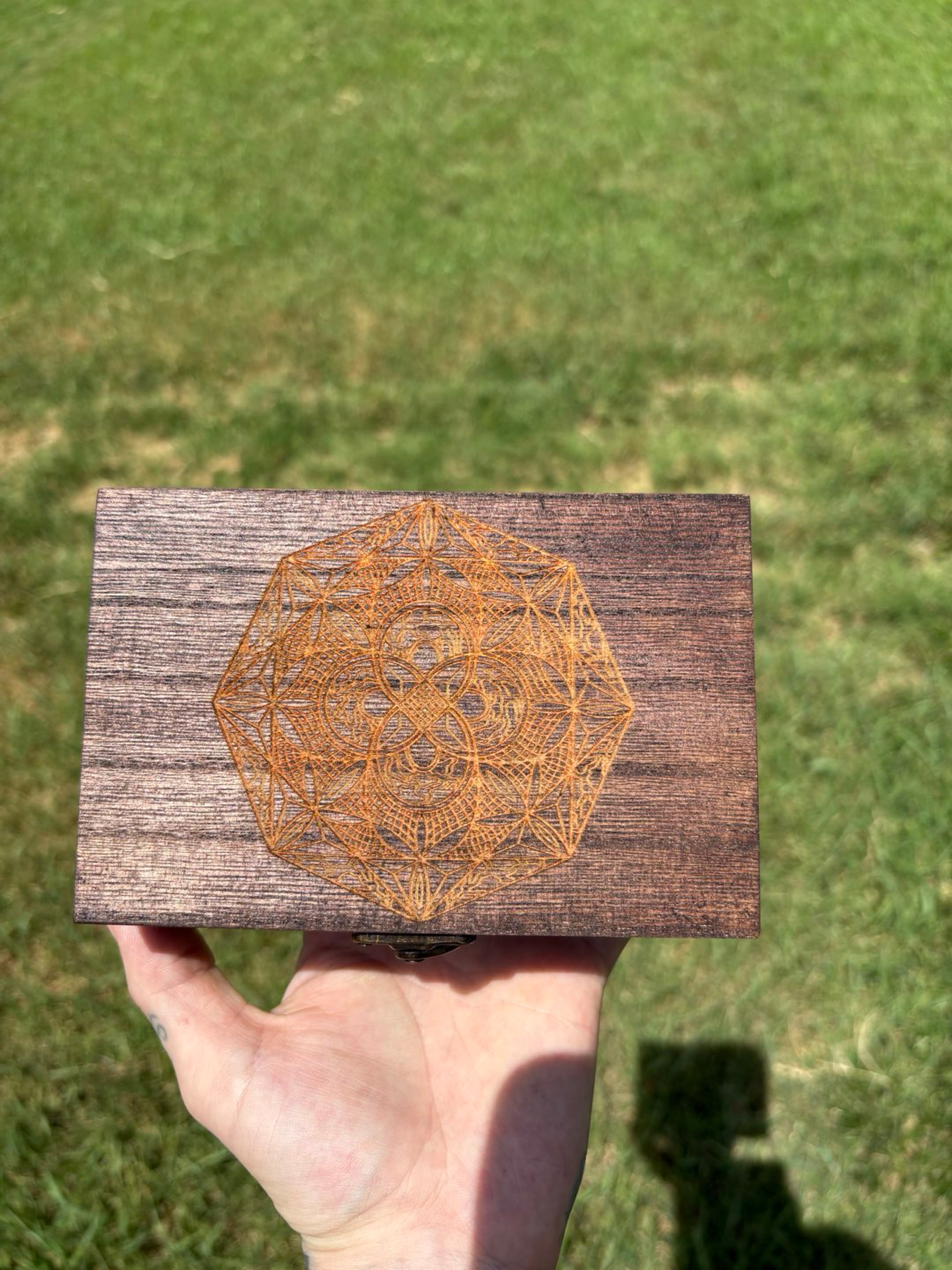 Preview pic of Eternal quartz wood box