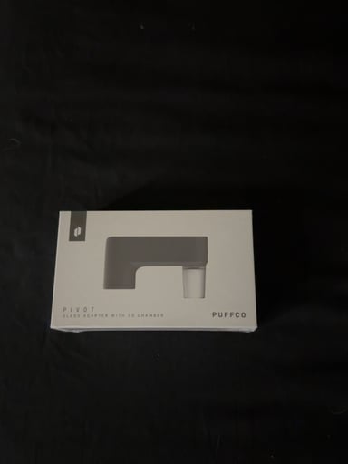 Preview pic of Puffco pivot glass adapter with 3D chamber