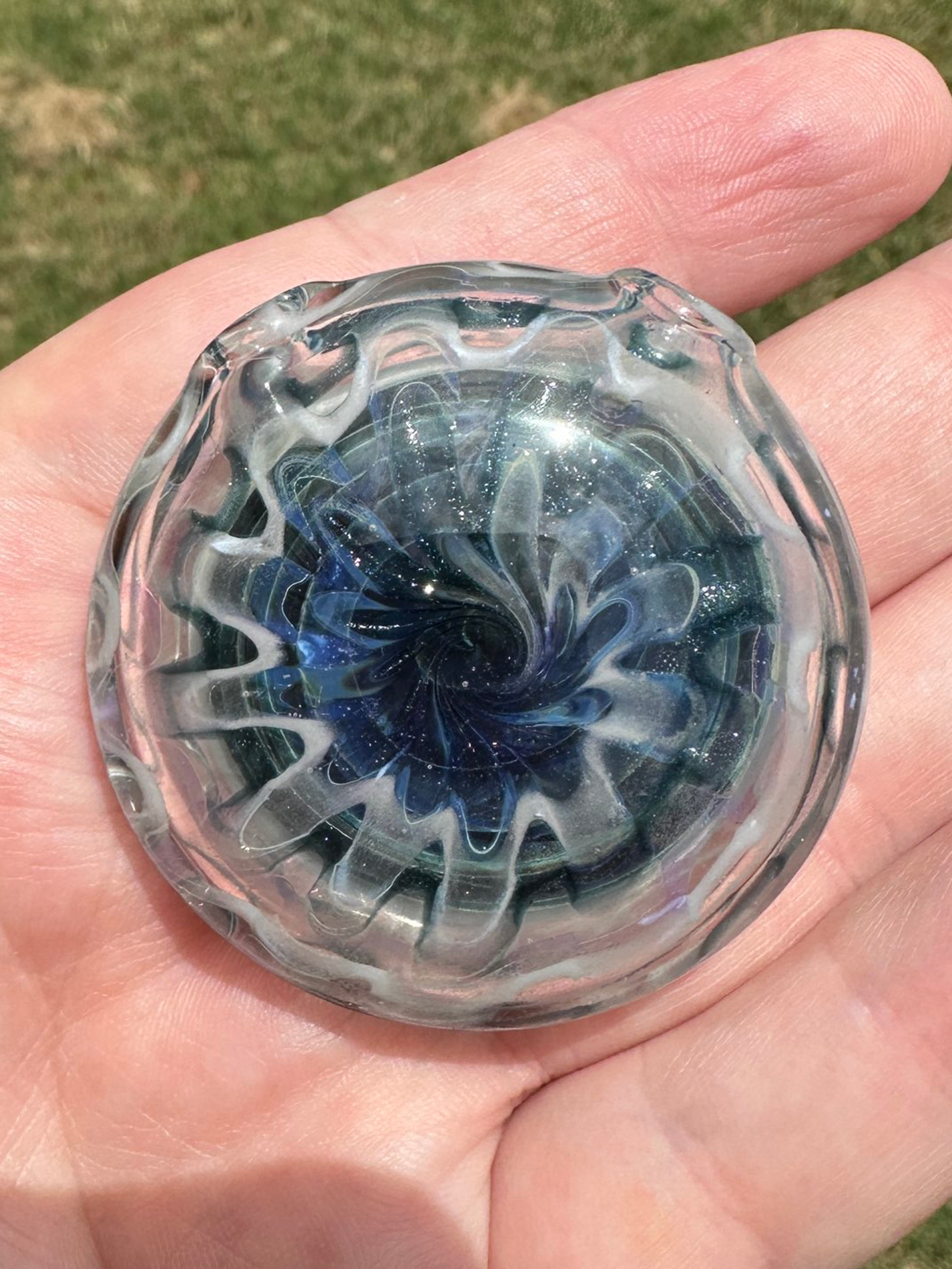 Preview pic of Wrap & Rake Hollow Pendant