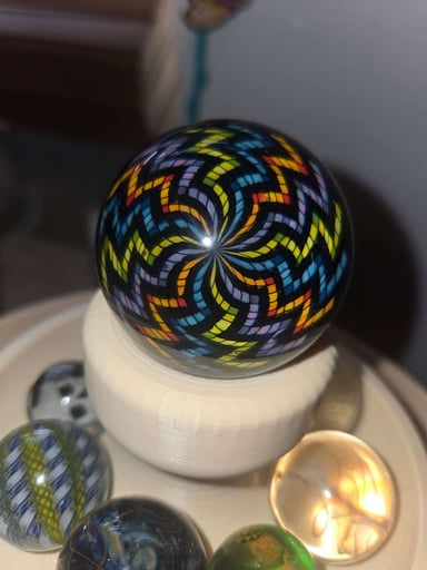 Preview pic of John W Glass marble