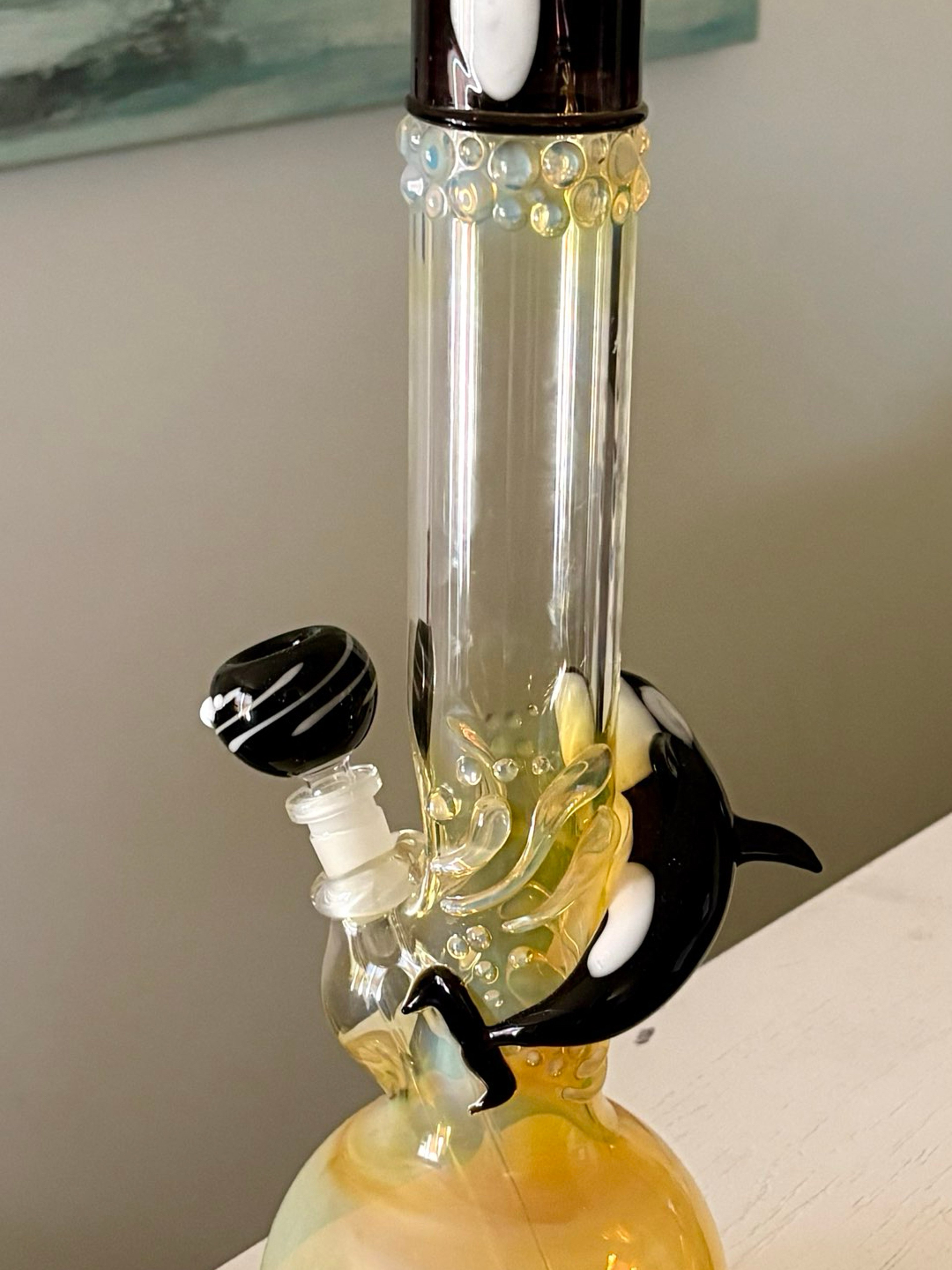 Preview pic of Trident -Heady Killer Whale Glass Water Pipe