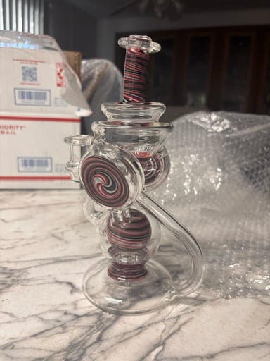 Preview pic of Clarkie clark glass
