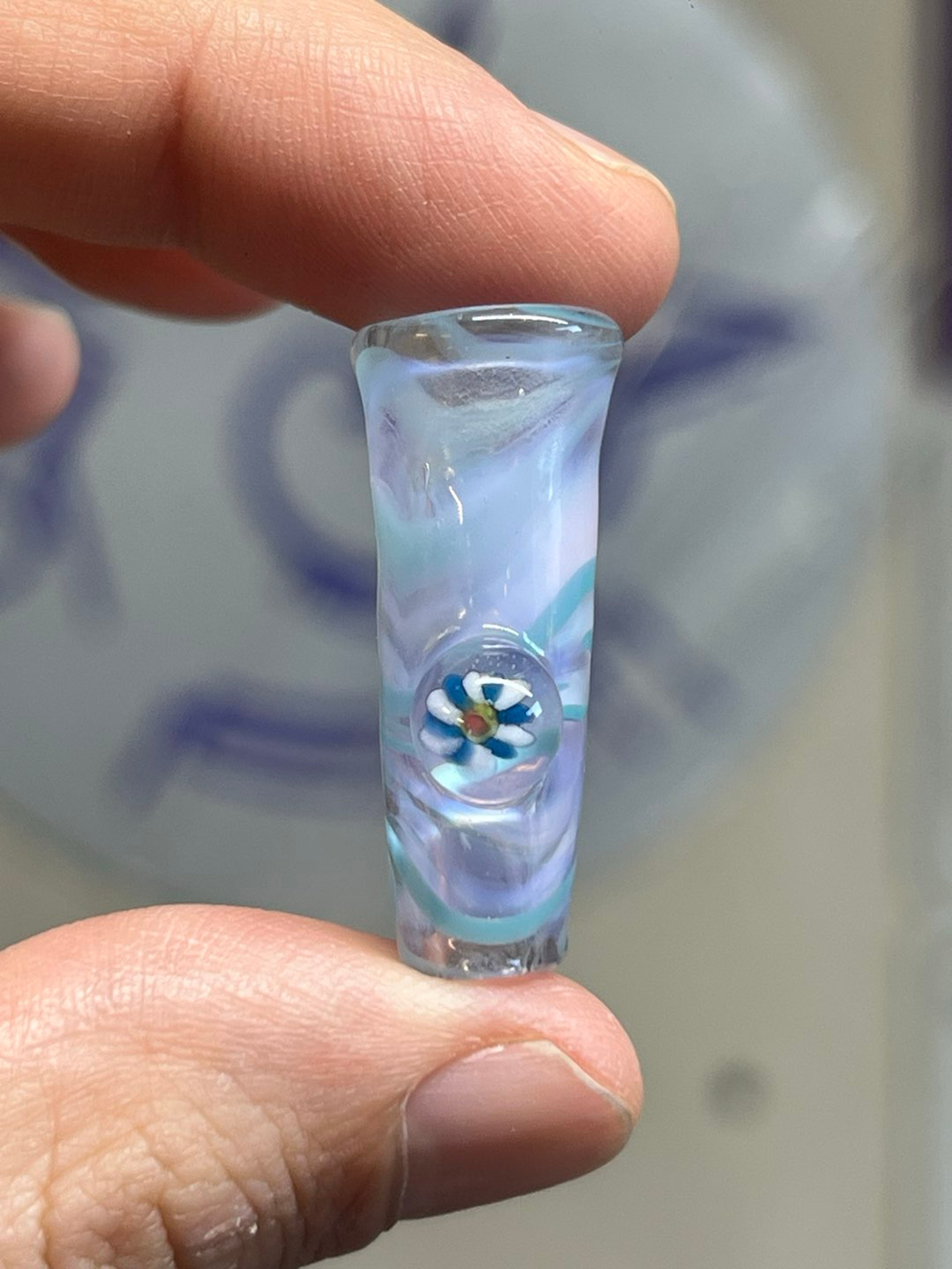 Preview pic of Glass Tip with flower mille