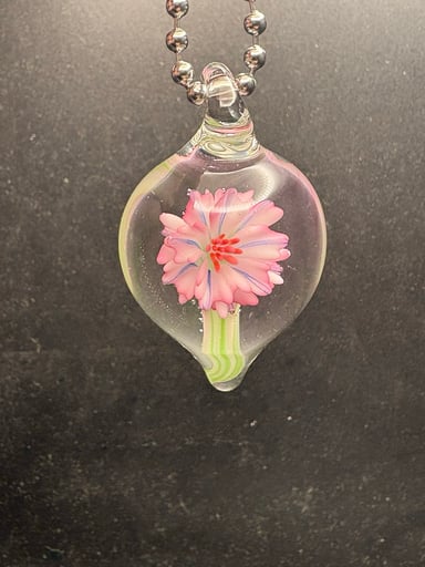 Preview pic of Flower Pendant