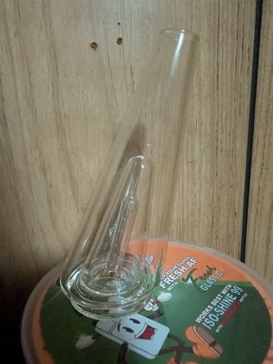 Preview pic of Puffco new peak v2 stock glass