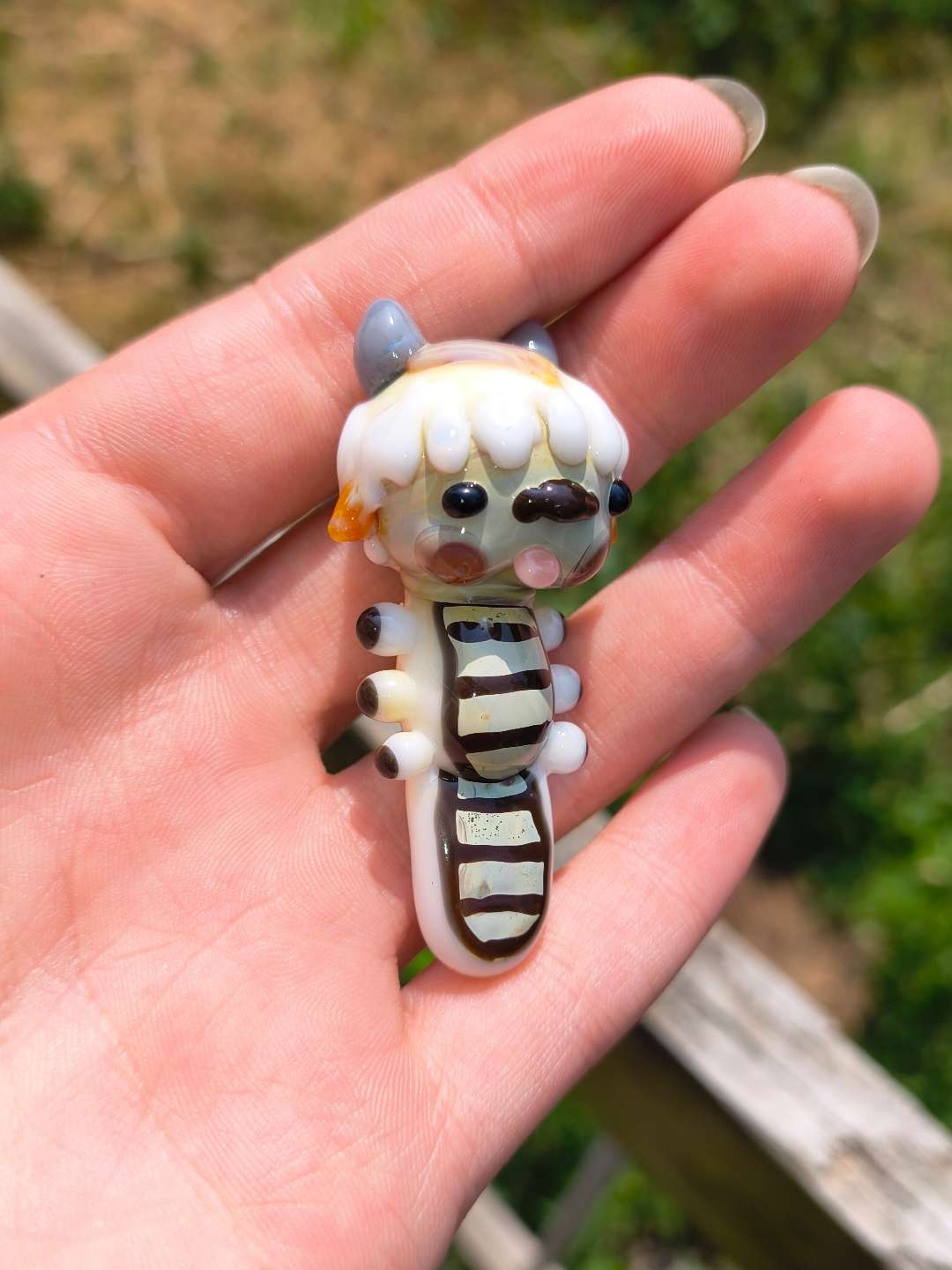 Preview pic of Appa Pendant