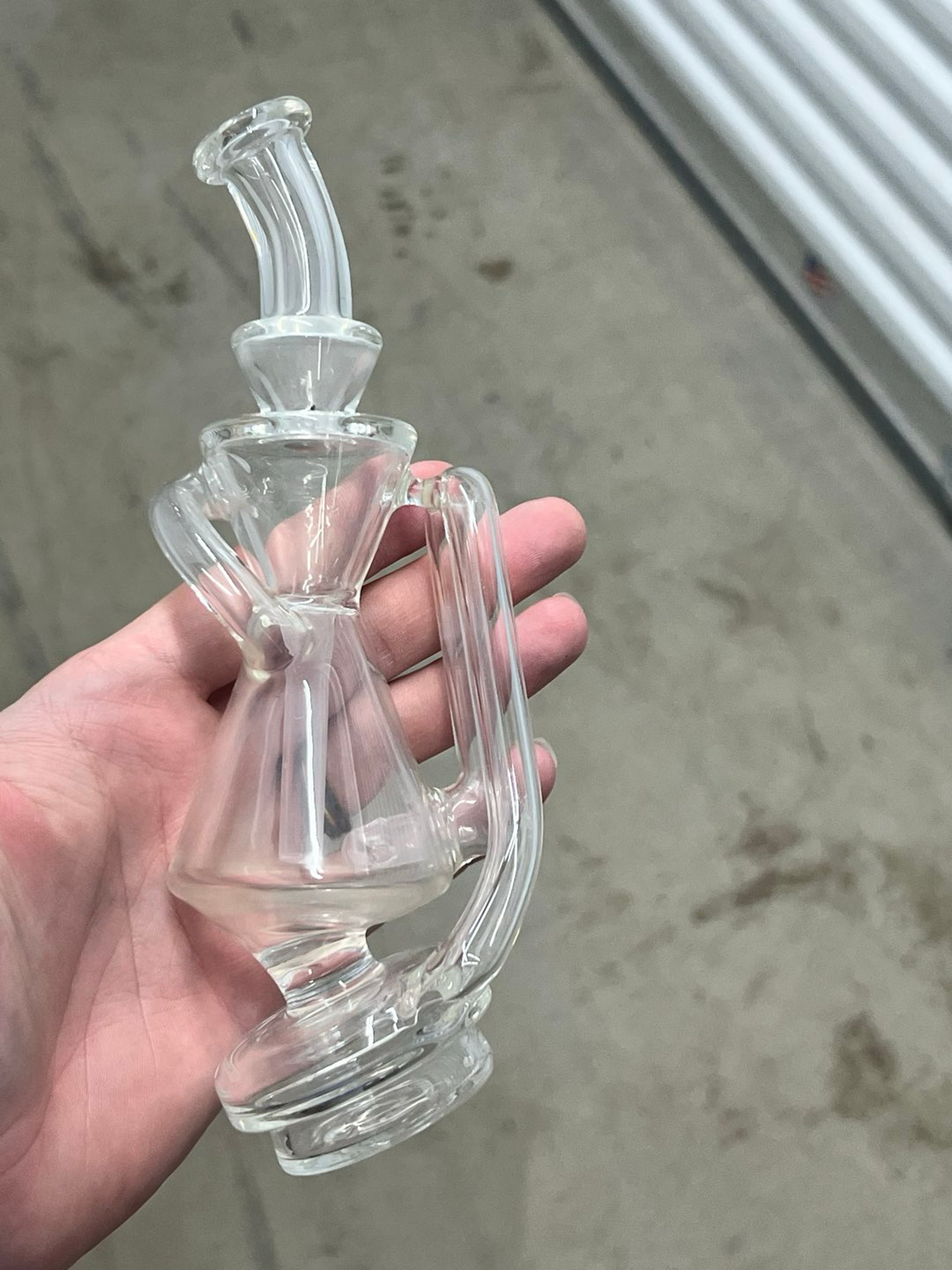 Preview pic of Greek glass recycler for puffco peak