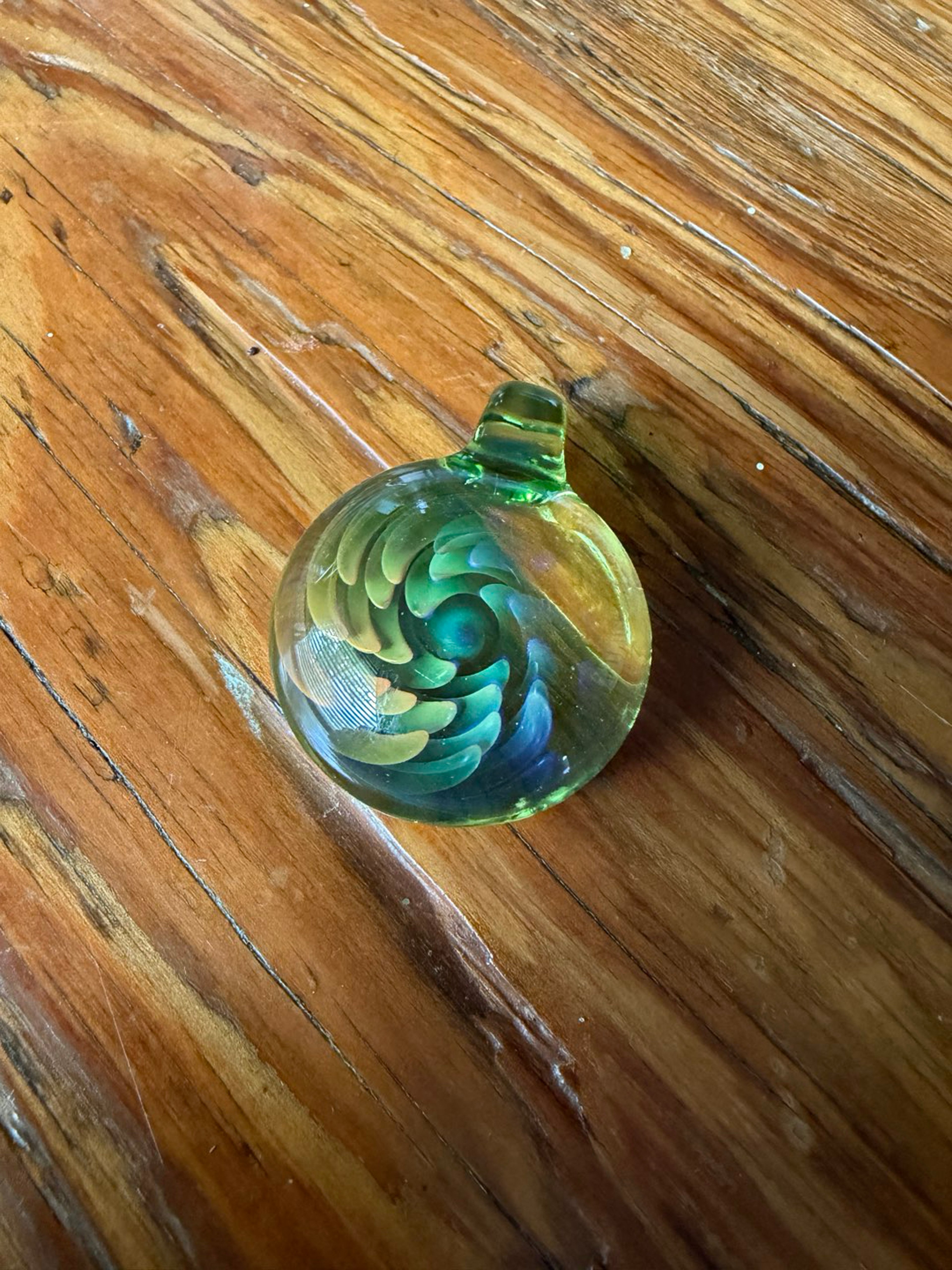 Preview pic of Glass pendant unknown artist made in Louisiana