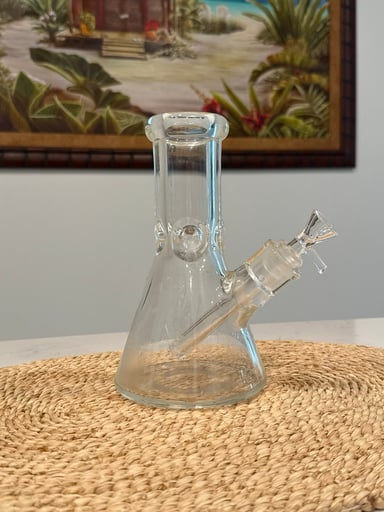 Preview pic of Beaker Bong