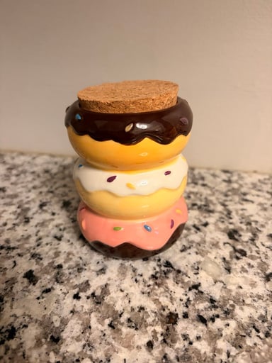 Preview pic of Doughnut stash jar