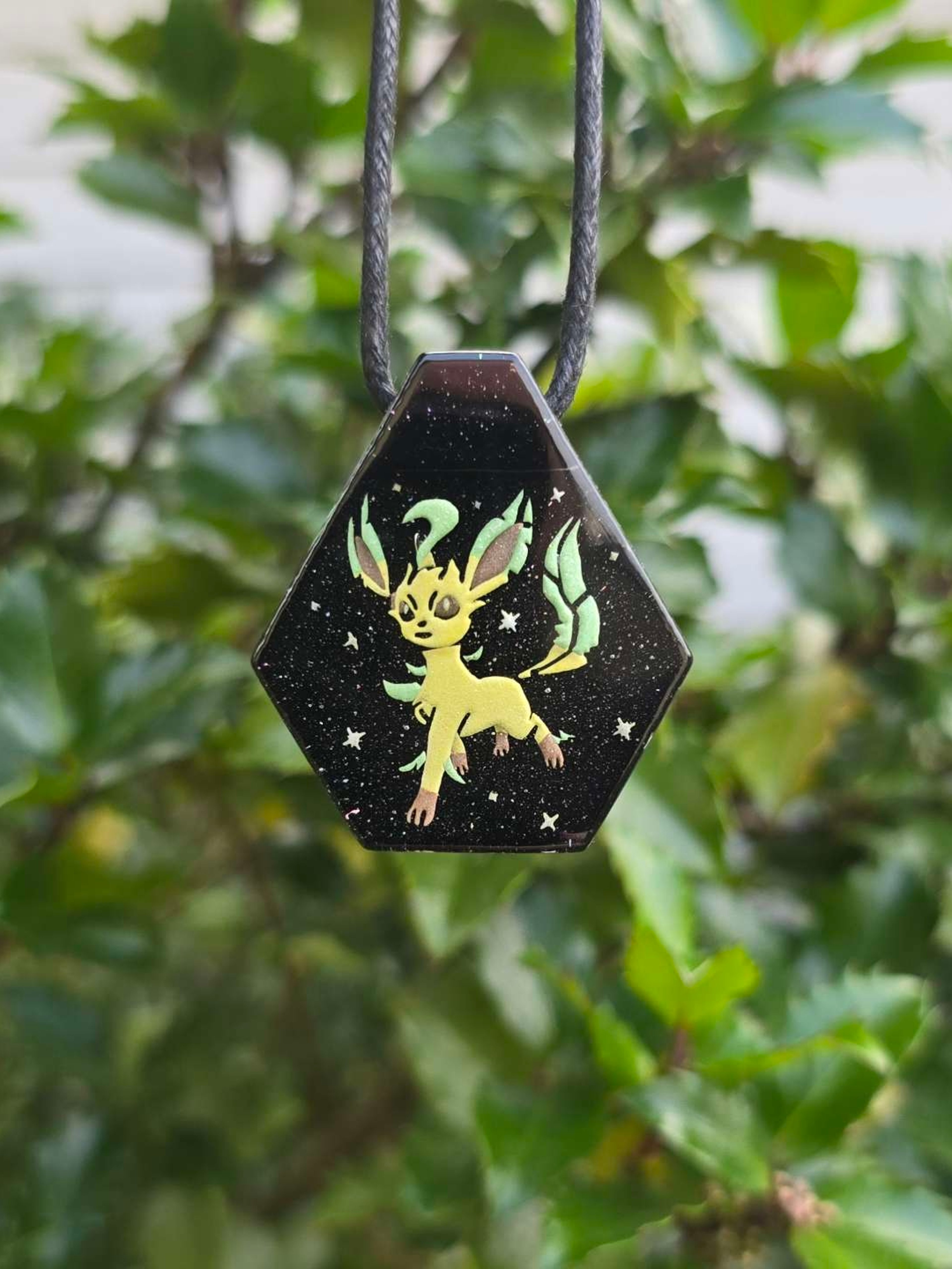 Leafeon Layered Glow Pendant image 0