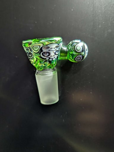Preview pic of 18mm Green Lil Bear 4 hole slide