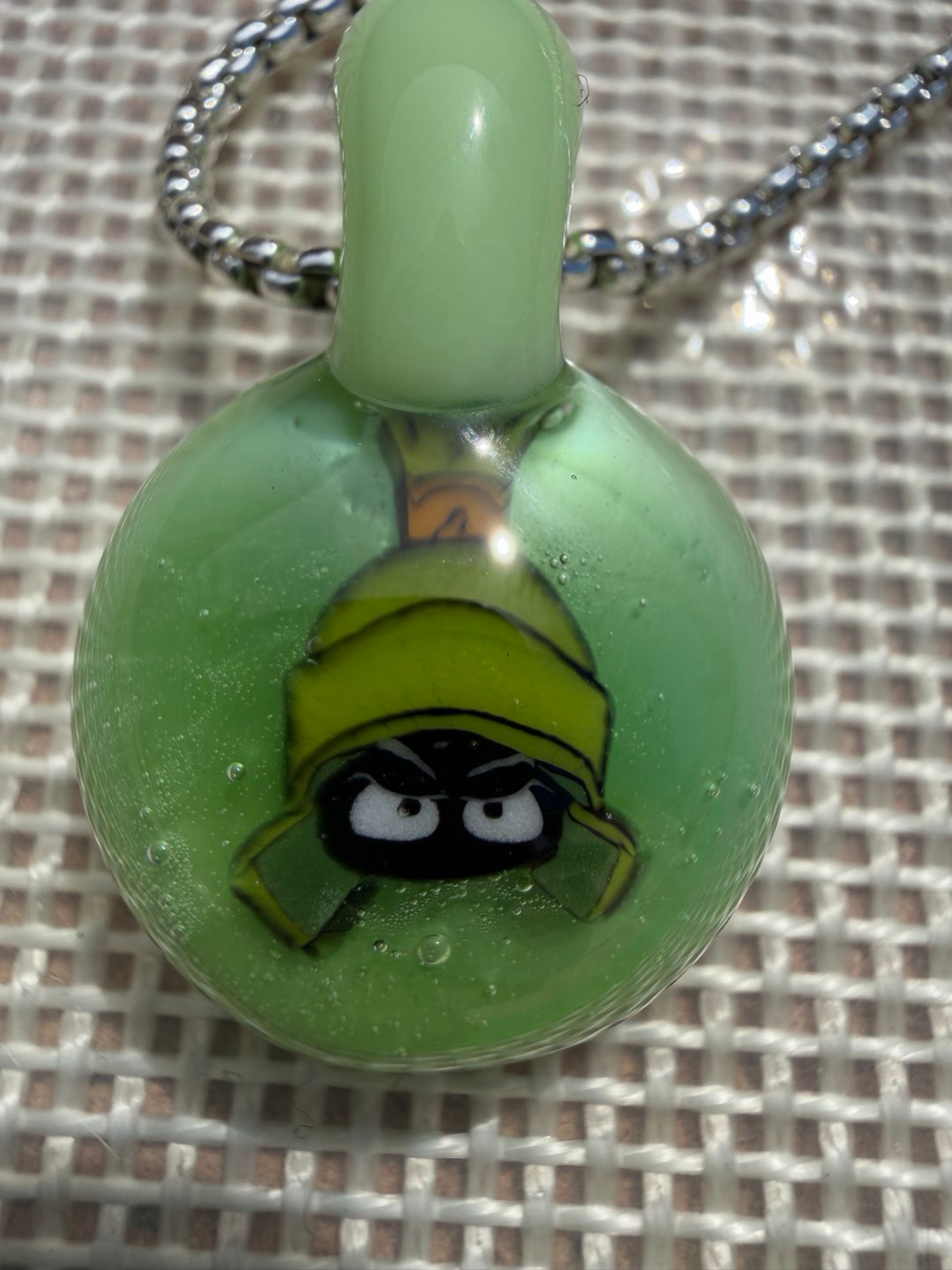 Marvin The Martian UV Pendant low reserve! image 0