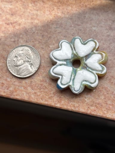 Preview pic of Engraved pendant charm - hearts