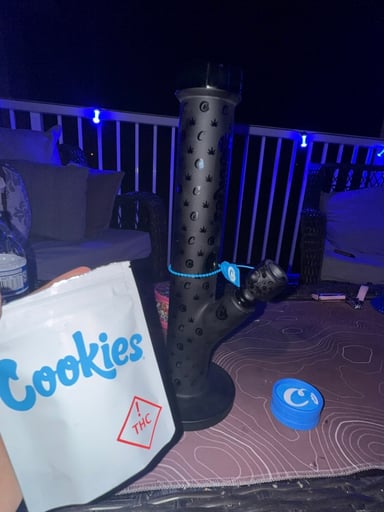Preview pic of Limited Edition Cookies “Cookie IV Straight” Frosted Glass Bong | Complete Collector Box | Rare | OBO