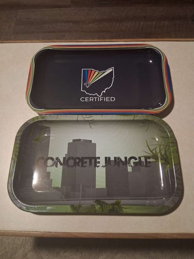 Preview pic of 2 large Certified Cultivators Trays (*free shipping)