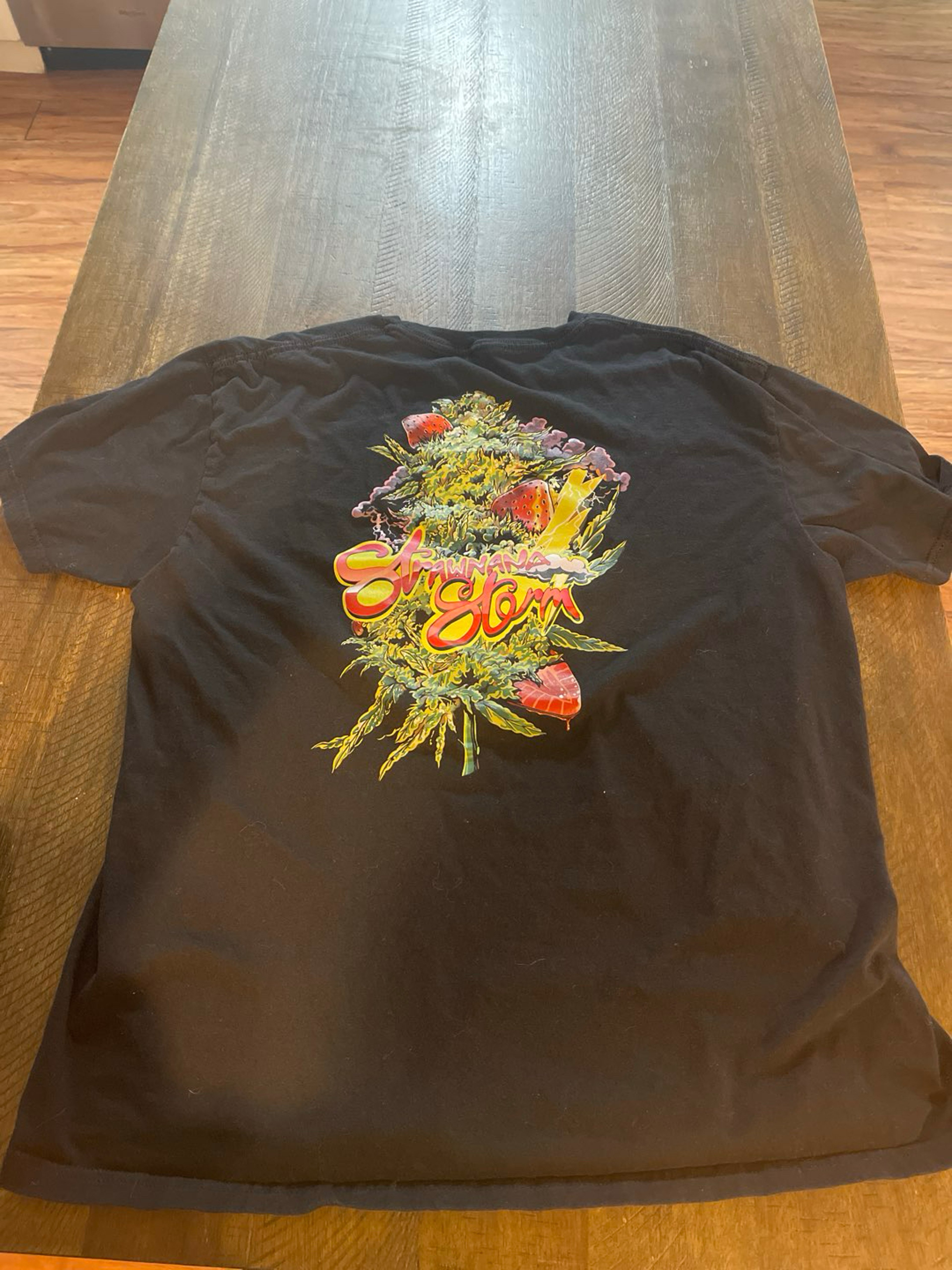 Preview pic of Strawnana storm shirt by Cmc