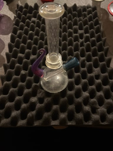 Preview pic of Foggy mountain glass