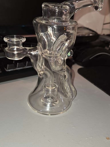 Preview pic of Borobywombat Clear Gillcycler with opal