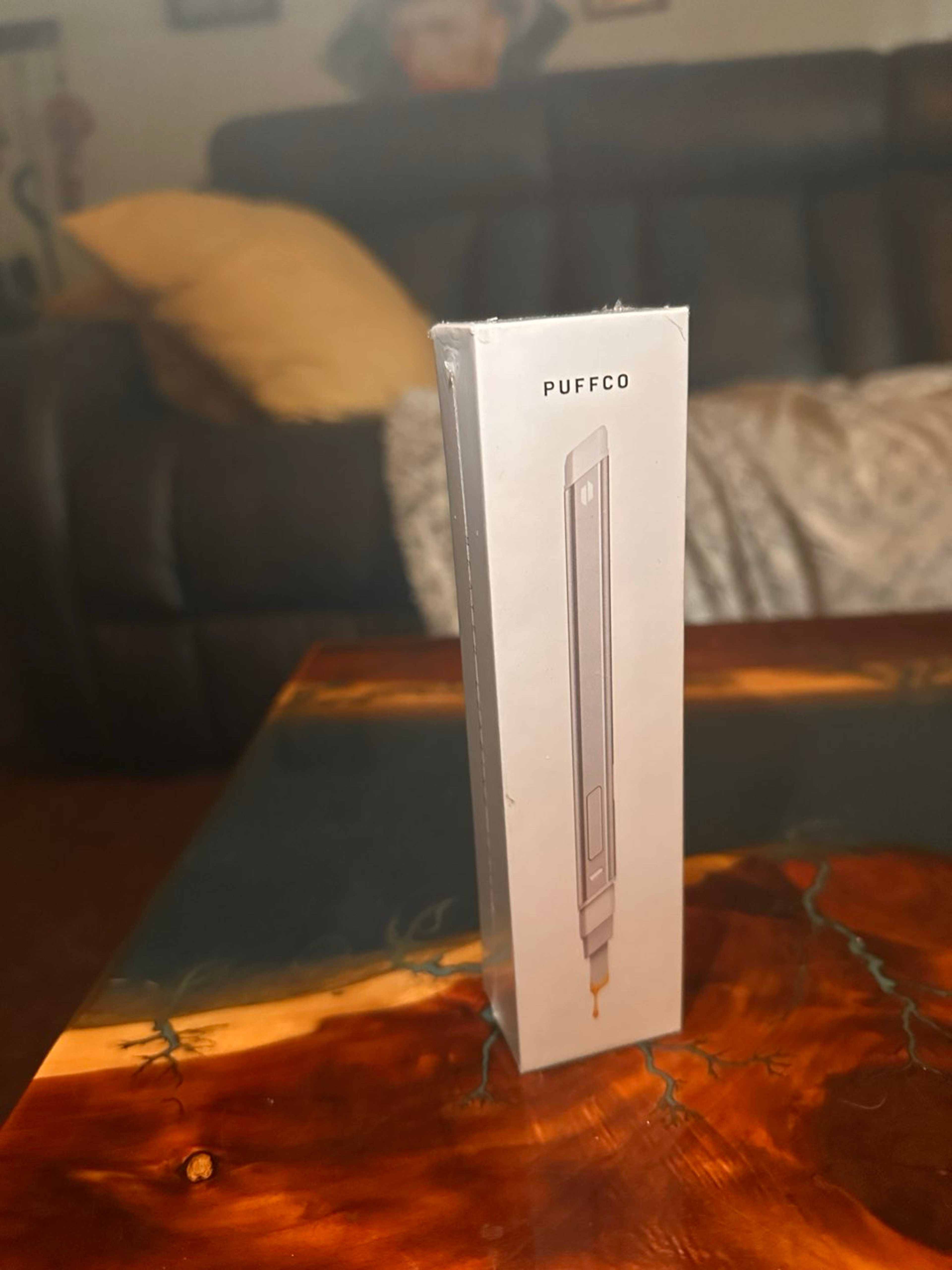 Preview pic of Puffco Hot Knife in Pearl Version 1 Brand New Sealed