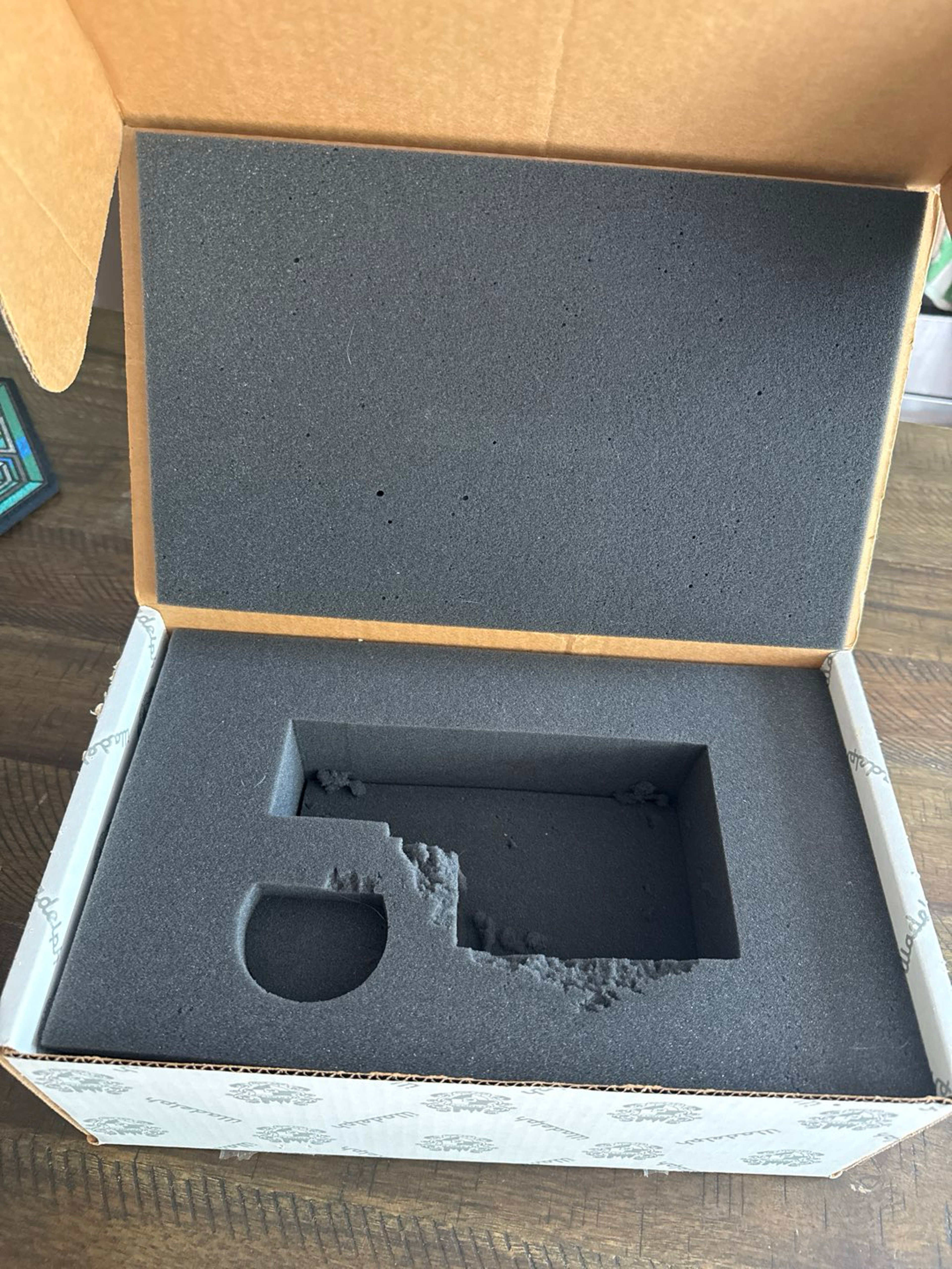 Preview pic of Illadelph stackable ash catcher box