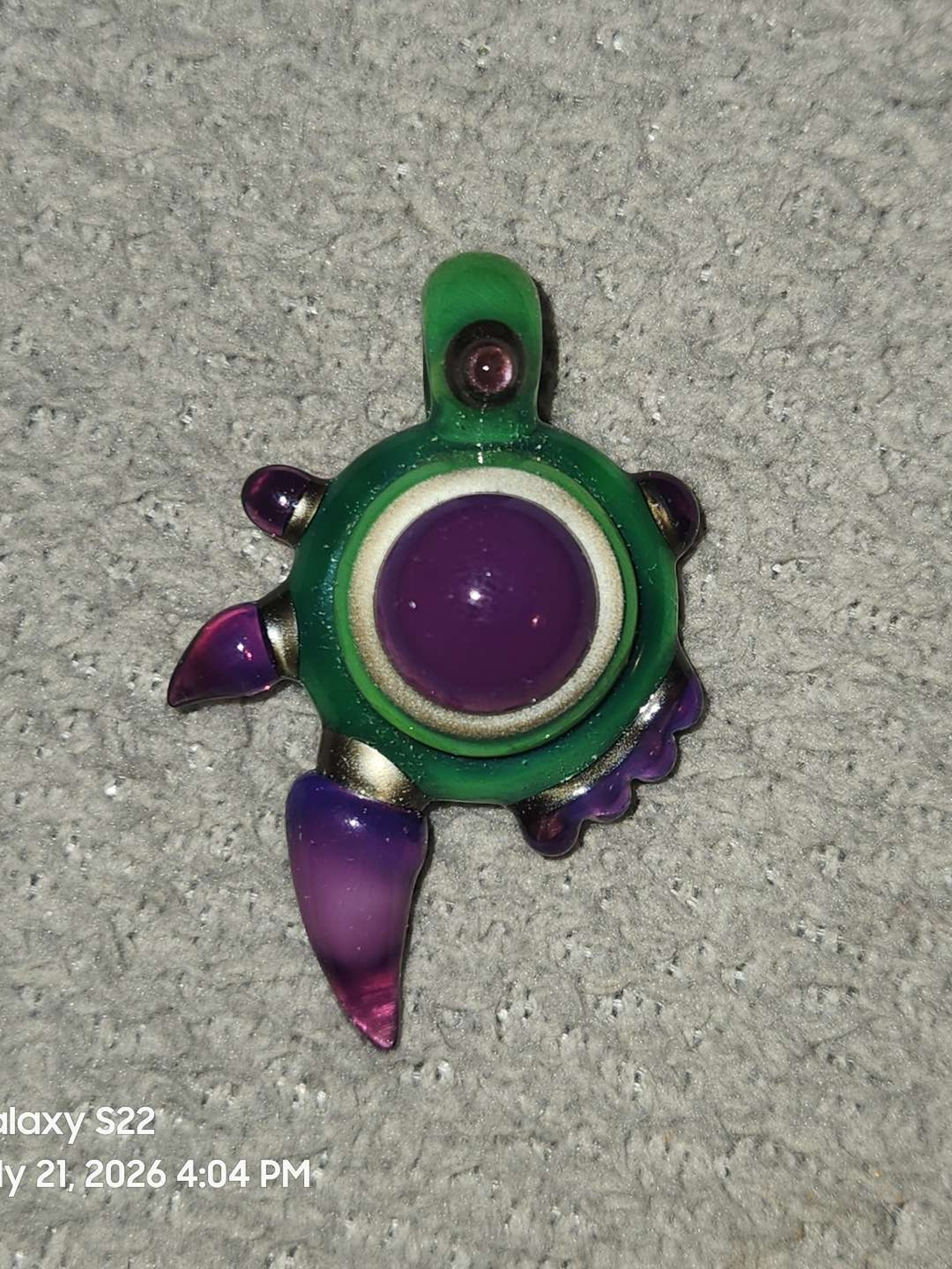 Preview pic of Ambient glass Amulet Pendant
