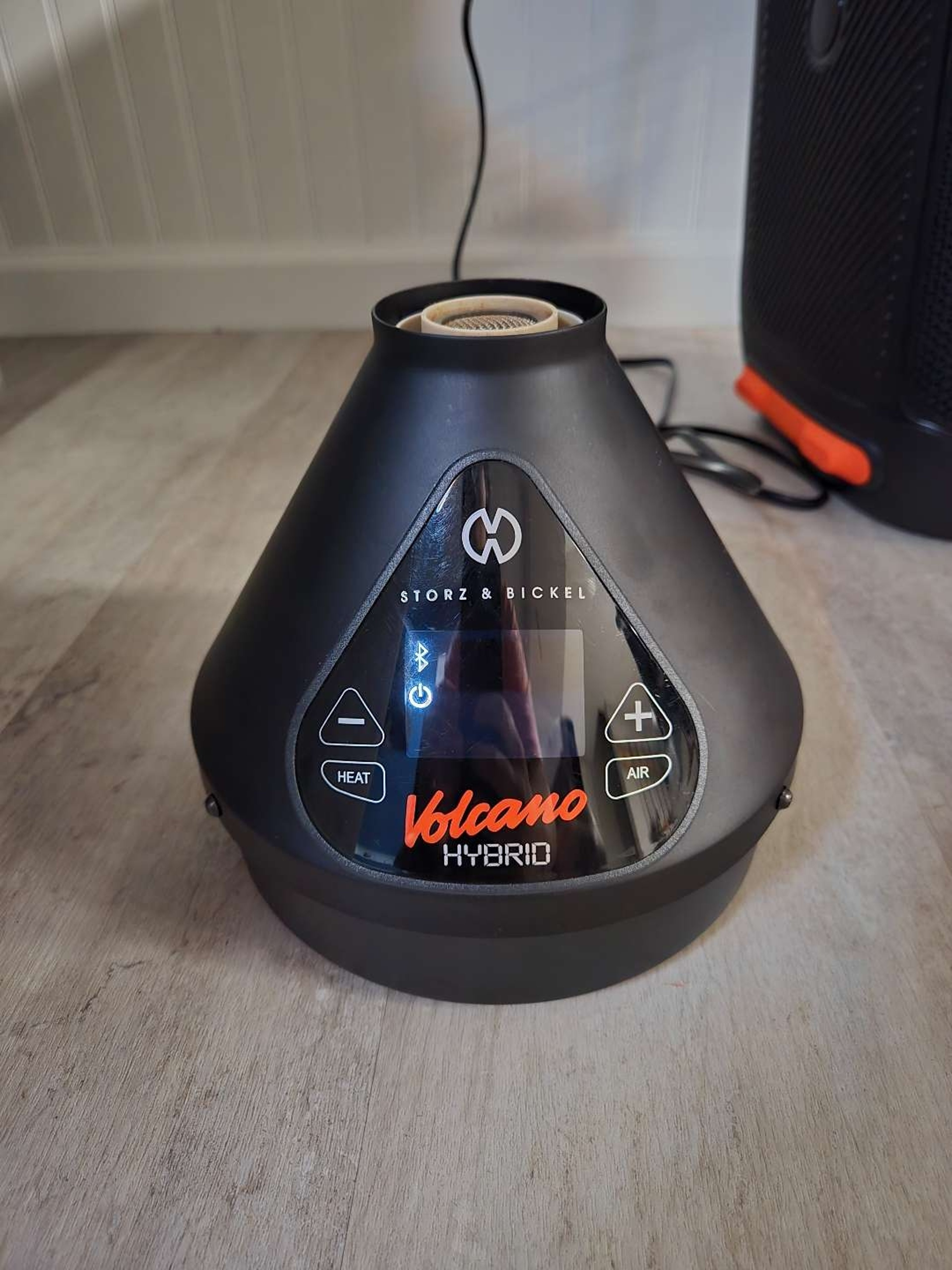 Preview pic of Volcano hybrid