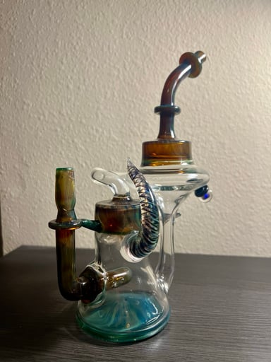 Preview pic of NIB Glass Dual Piston Recycler – Partial Color Accent