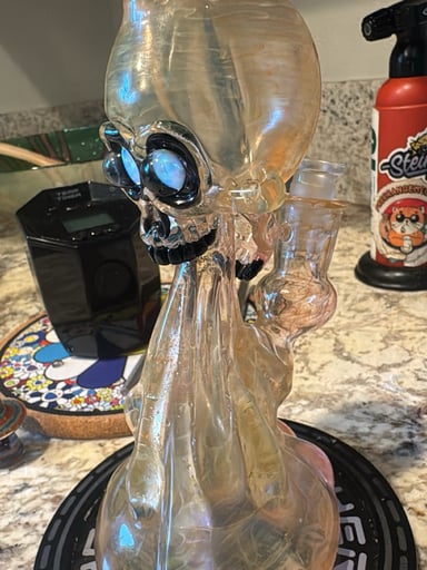 Preview pic of akm x ftime glass gold fume puker