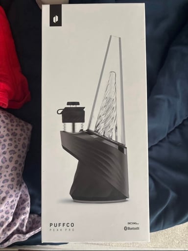 Preview pic of Puffco Peak Pro