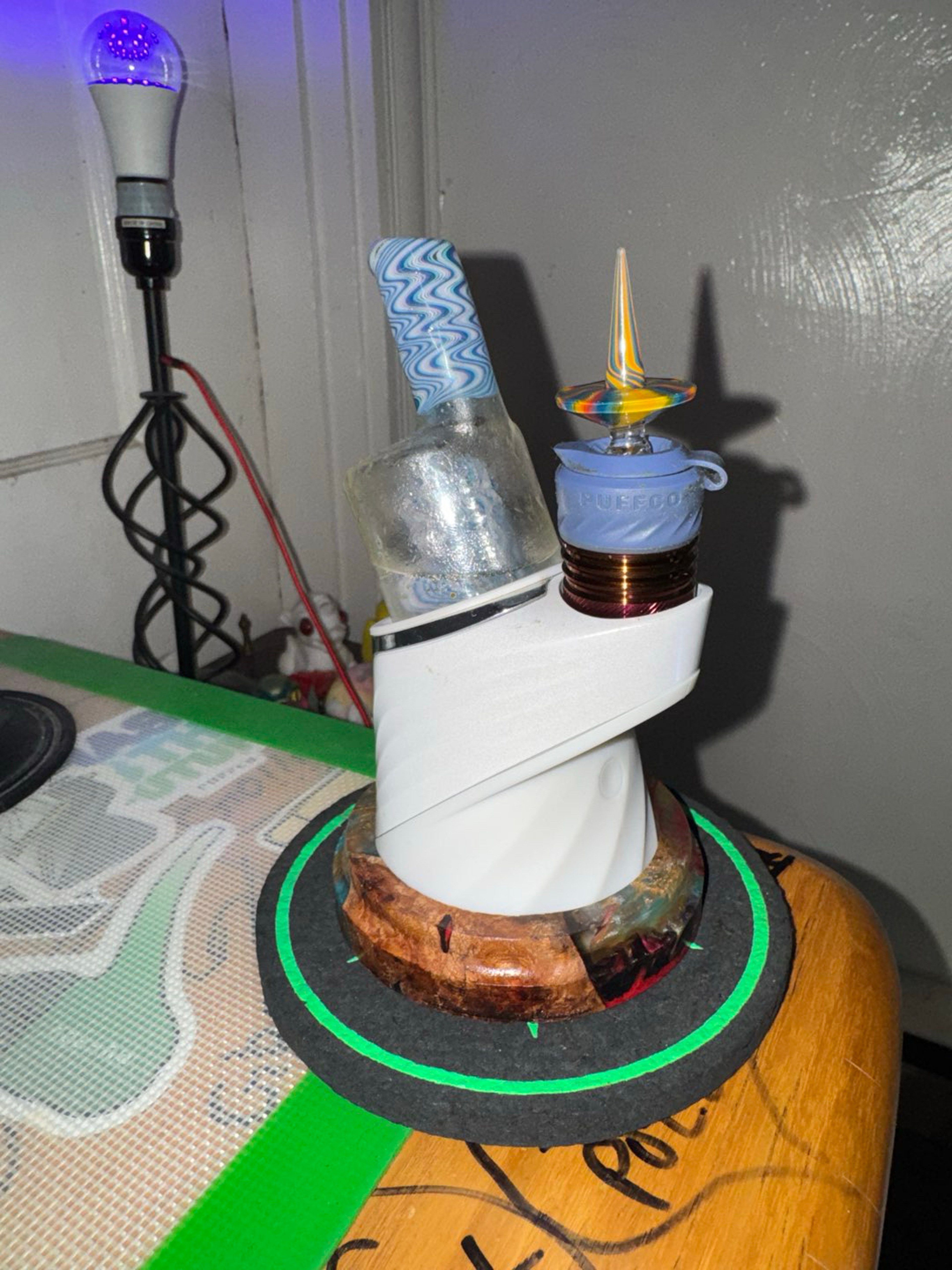 Preview pic of Puffco Calightoscope glass build