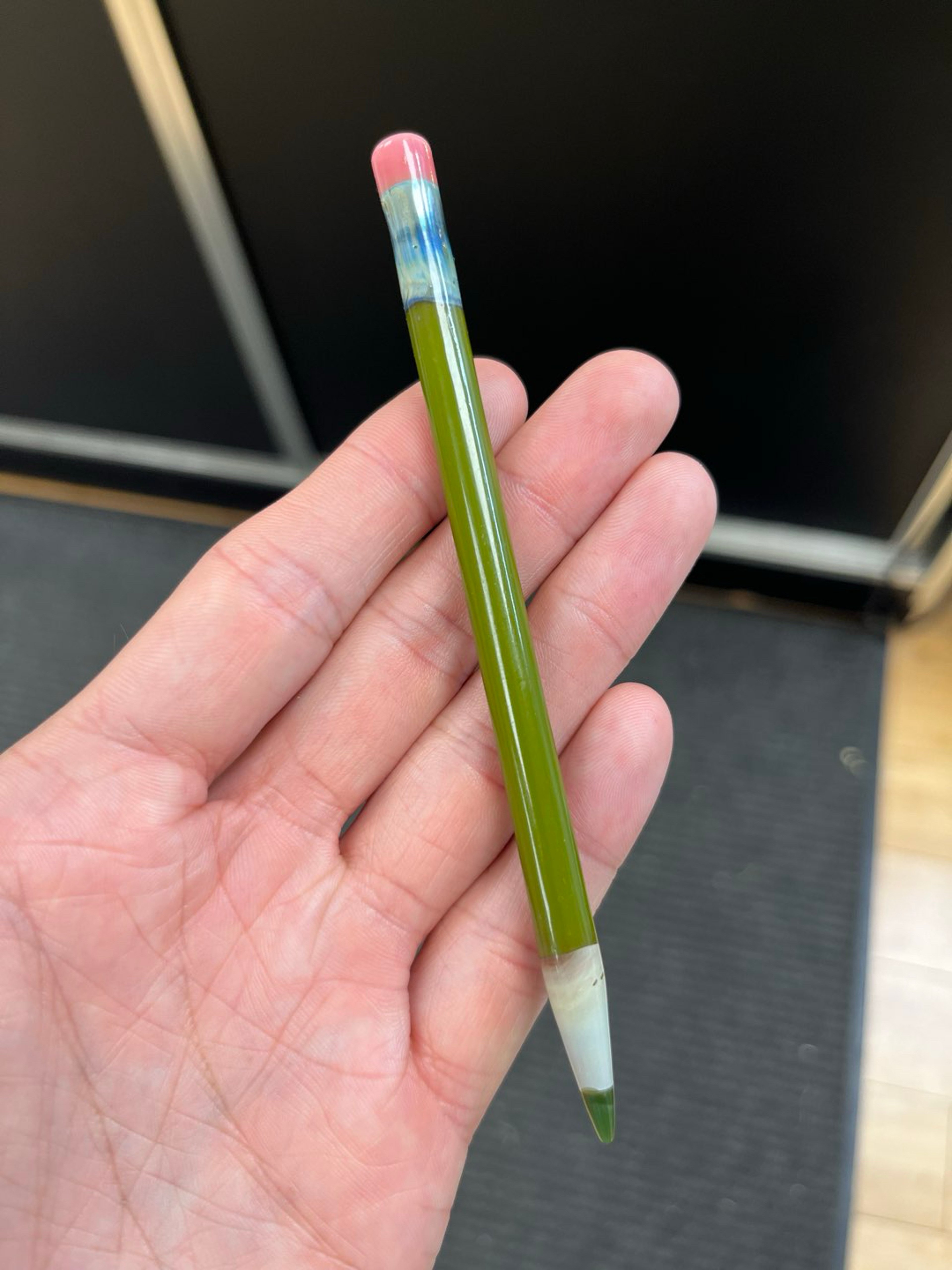 Preview pic of Sherbet Green Pencil