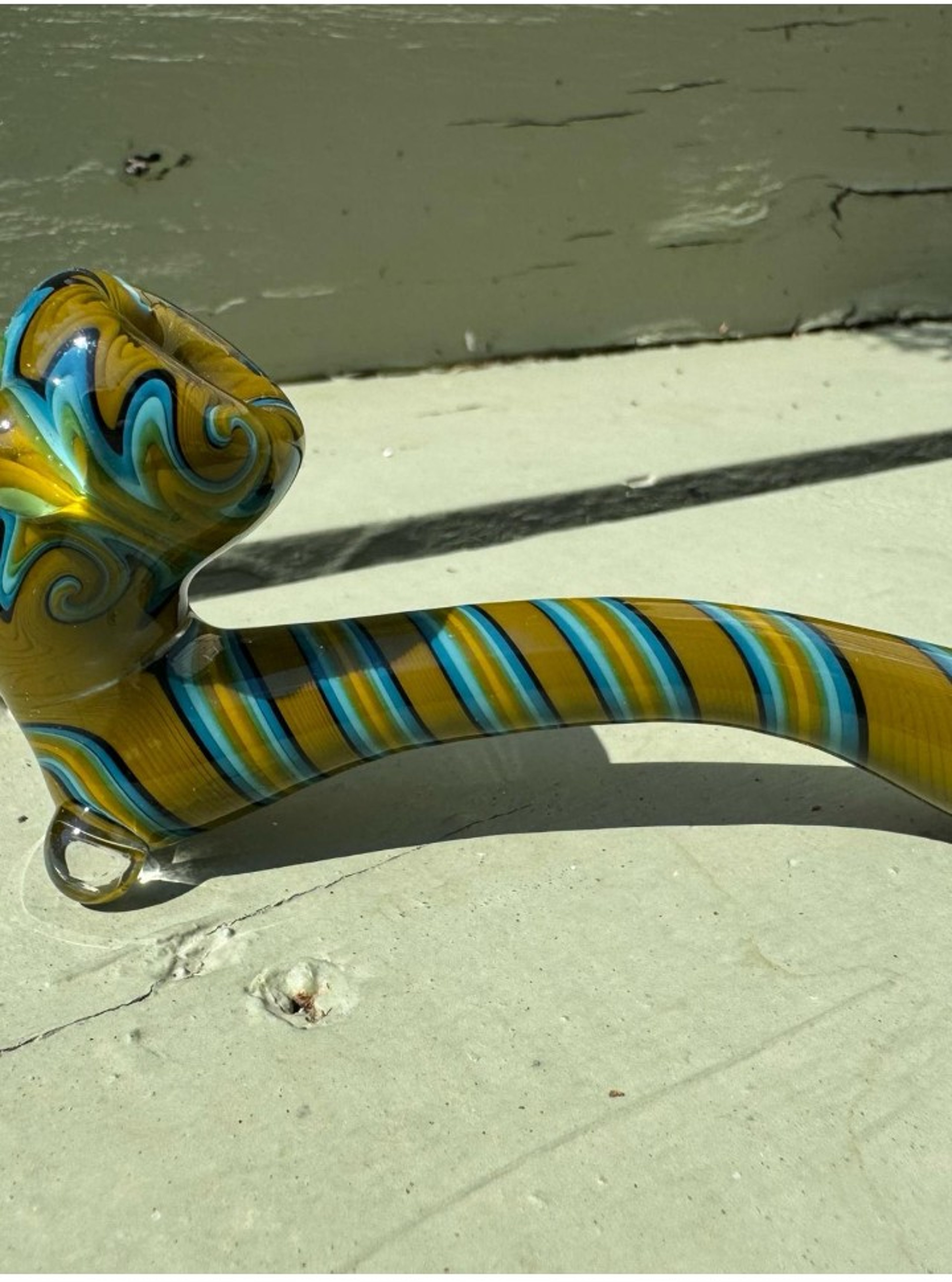 Preview pic of Blossom glass sherlock