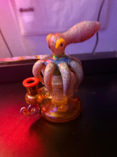 Preview pic of TATTOO Kraken Bong/Rig