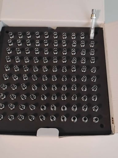 Preview pic of 100 pcs Adjustable Airflow 1 ml/g Cartridges Gold Silver