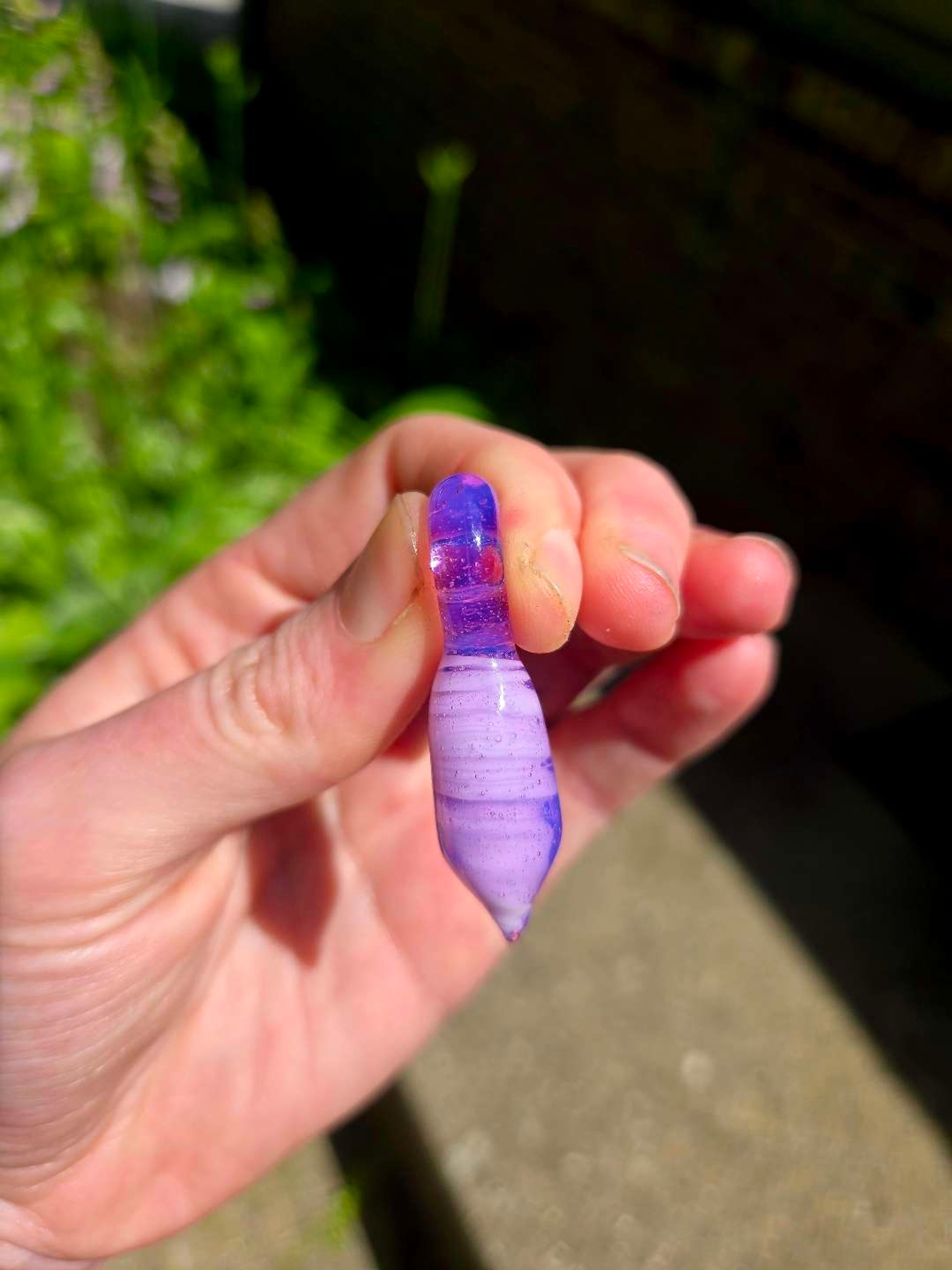 Preview pic of Purple Pendant
