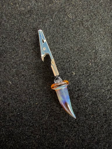 Preview pic of Silver Fume Horned Alligator (roach) clip!