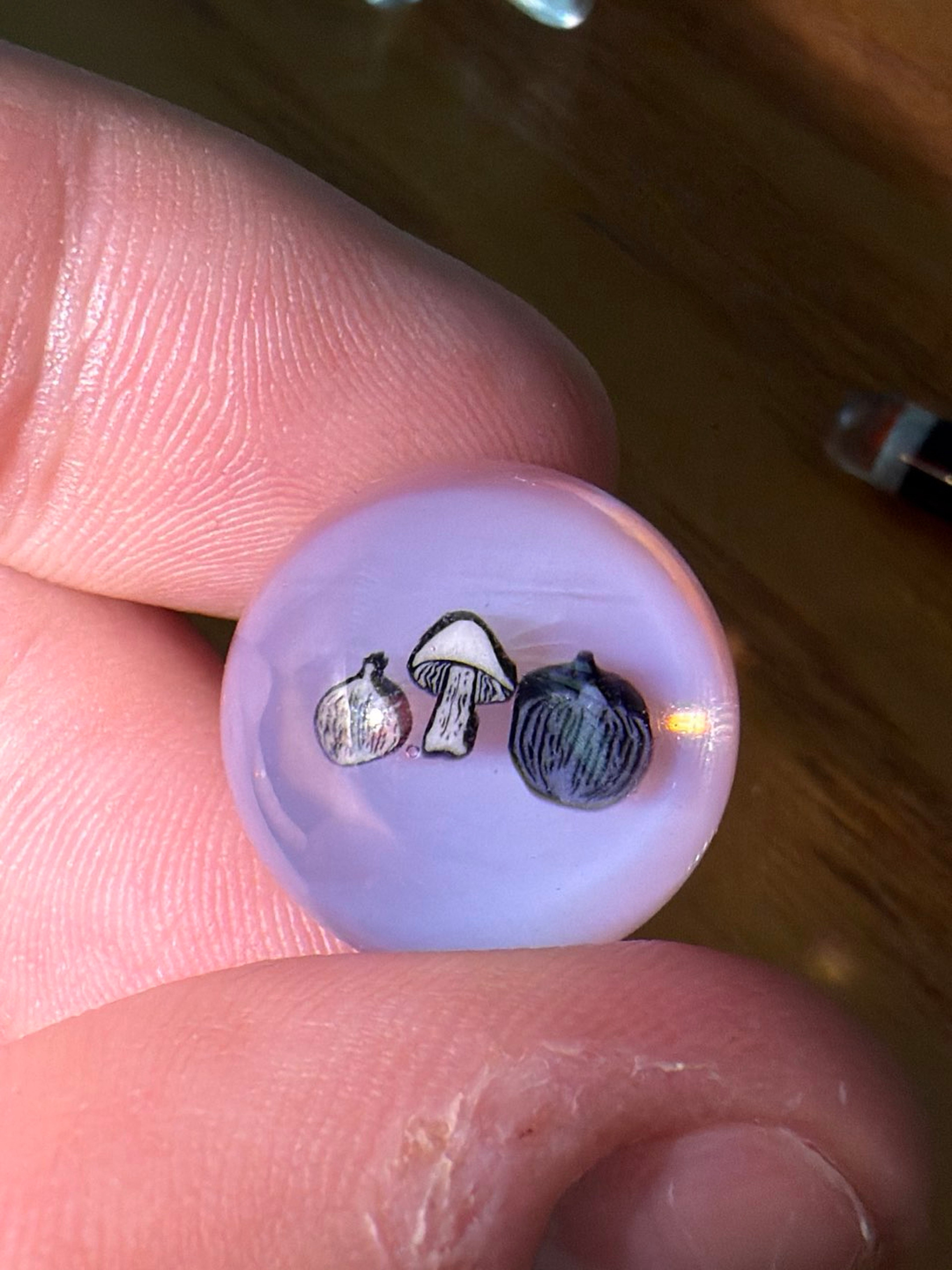 Preview pic of GMO Marble by @zacdesimoneglassart