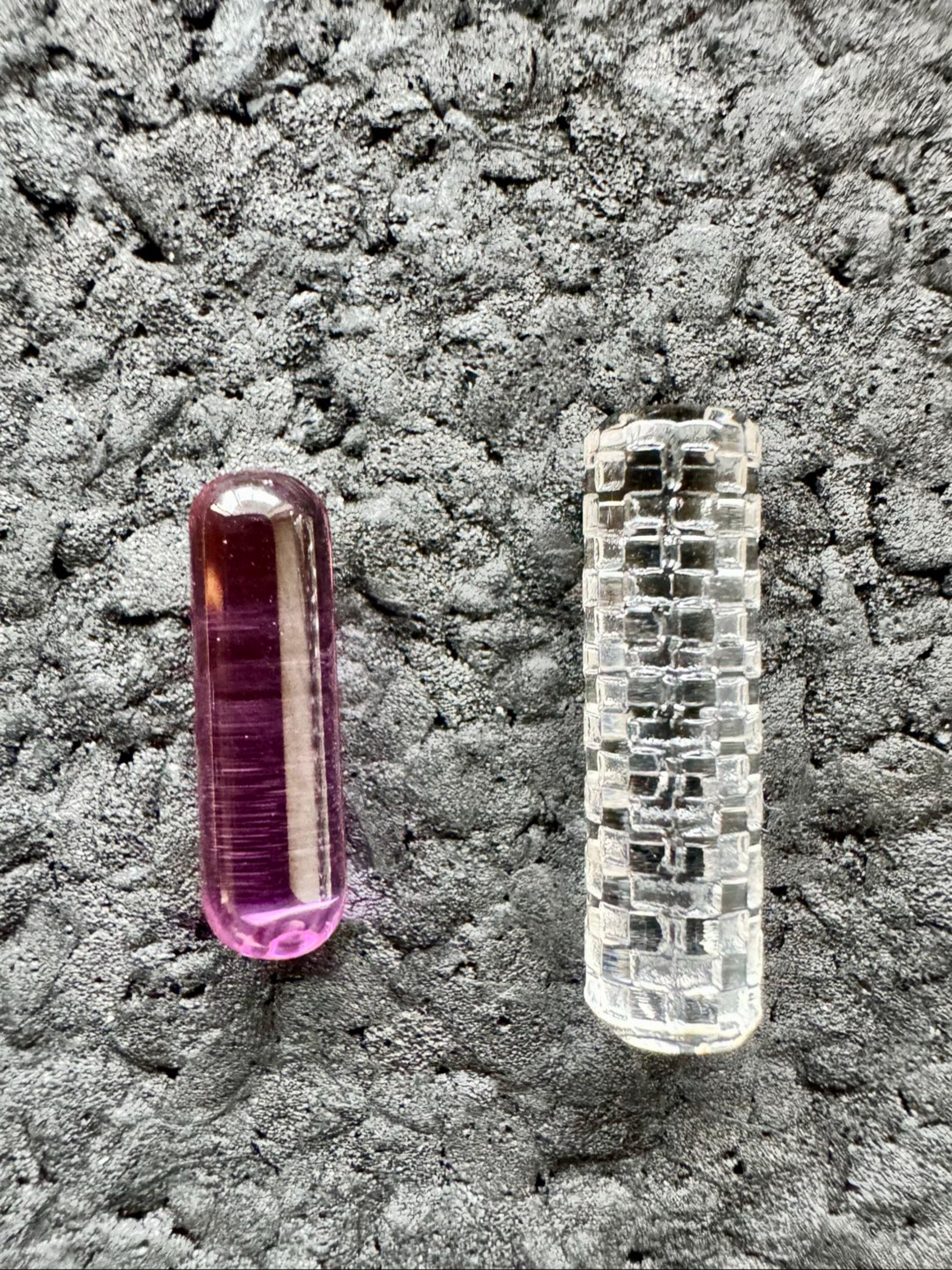 Preview pic of Black market glass & ruby pearl co pillars