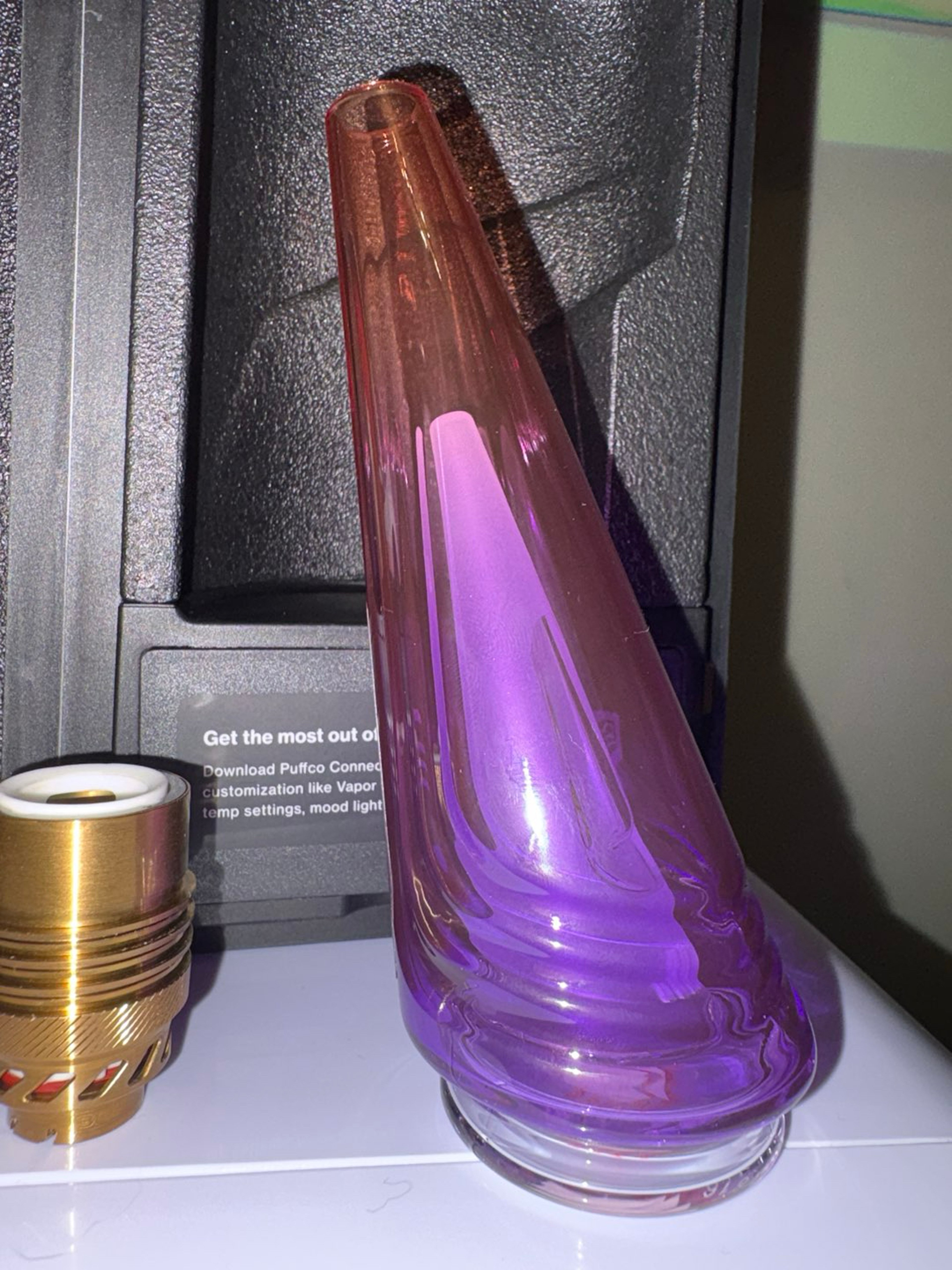Preview pic of Puffco Plasma Glass