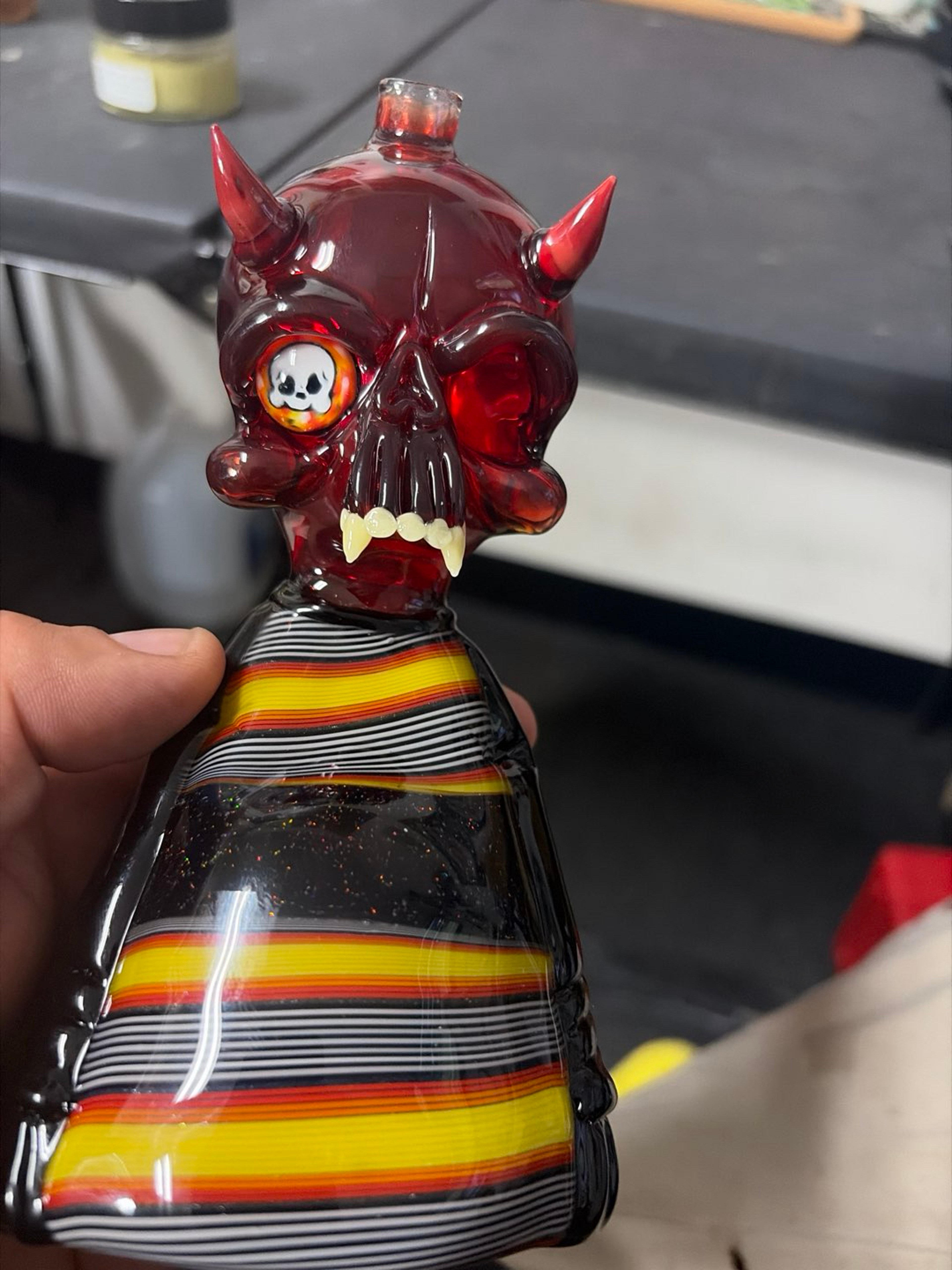 Preview pic of Hendyxfridayglass