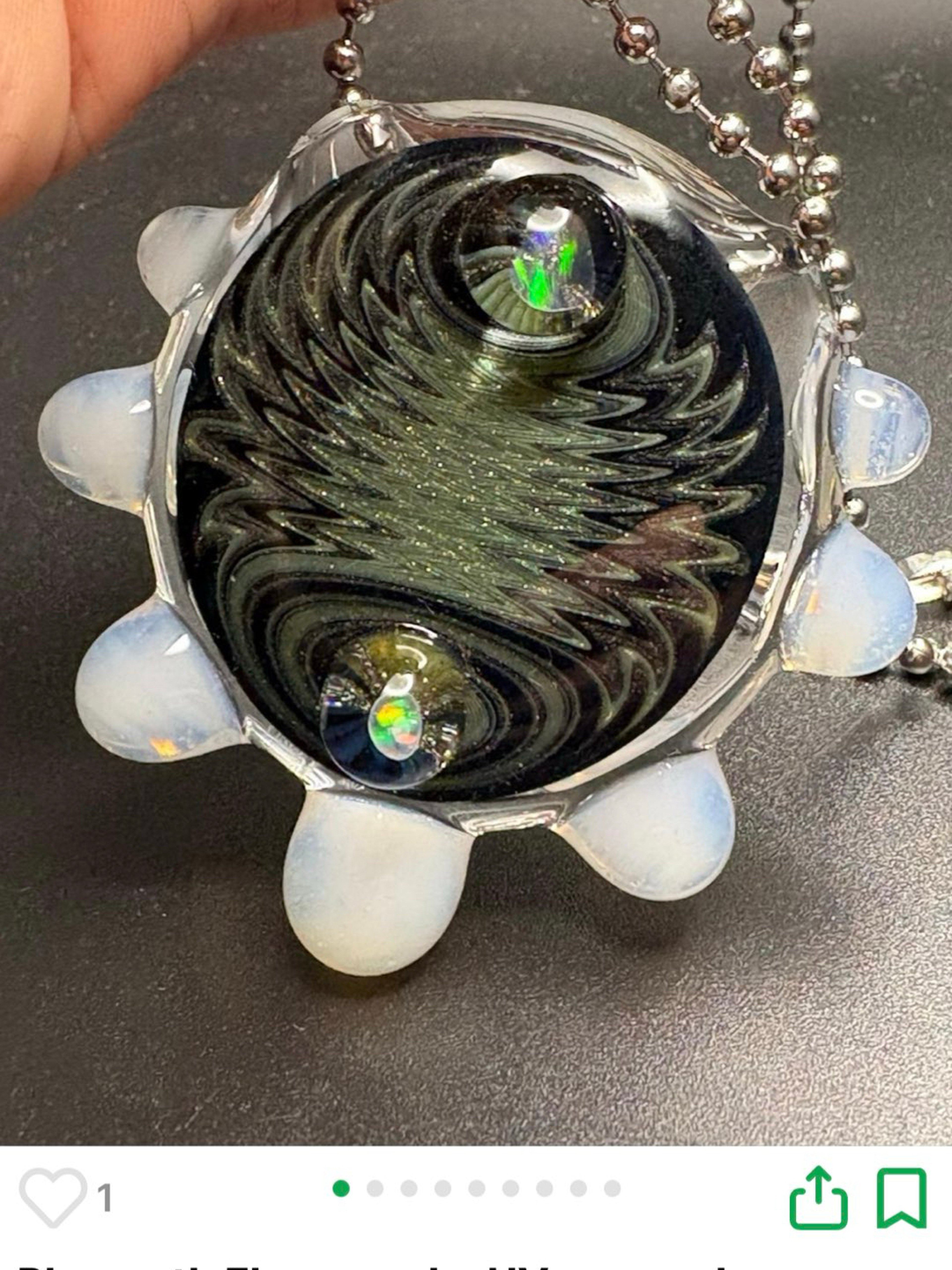 Preview pic of Double pendant