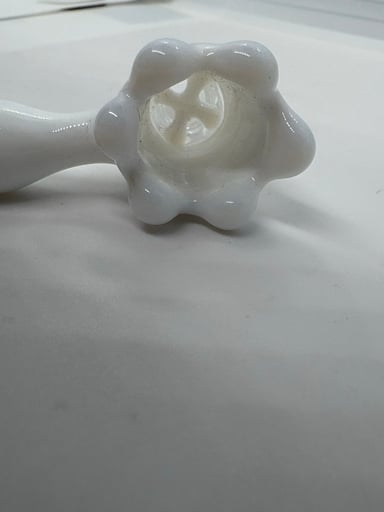 Preview pic of White 14mm handblown bowlpiece 4 hole