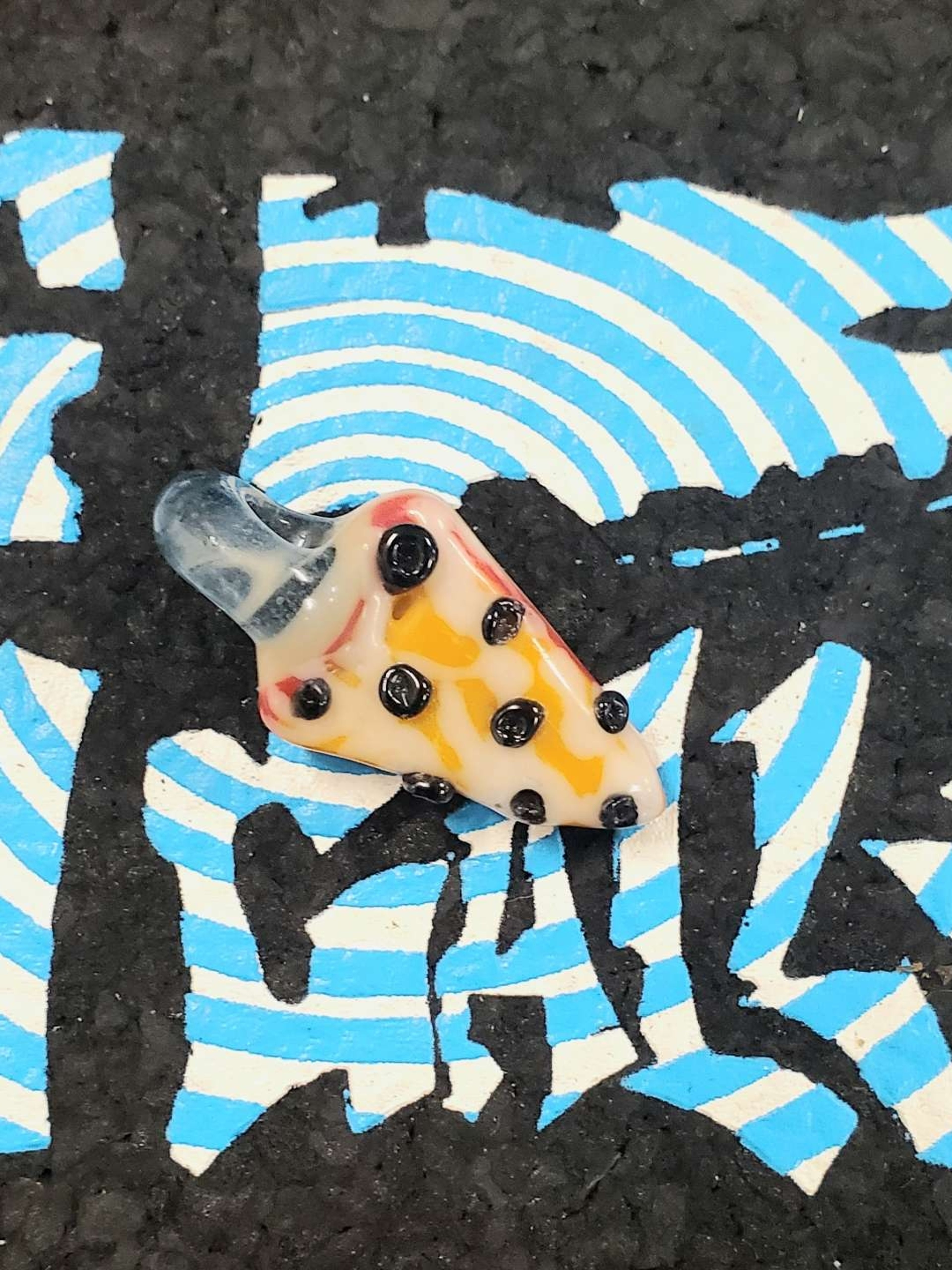 Olive pizza slice image 0