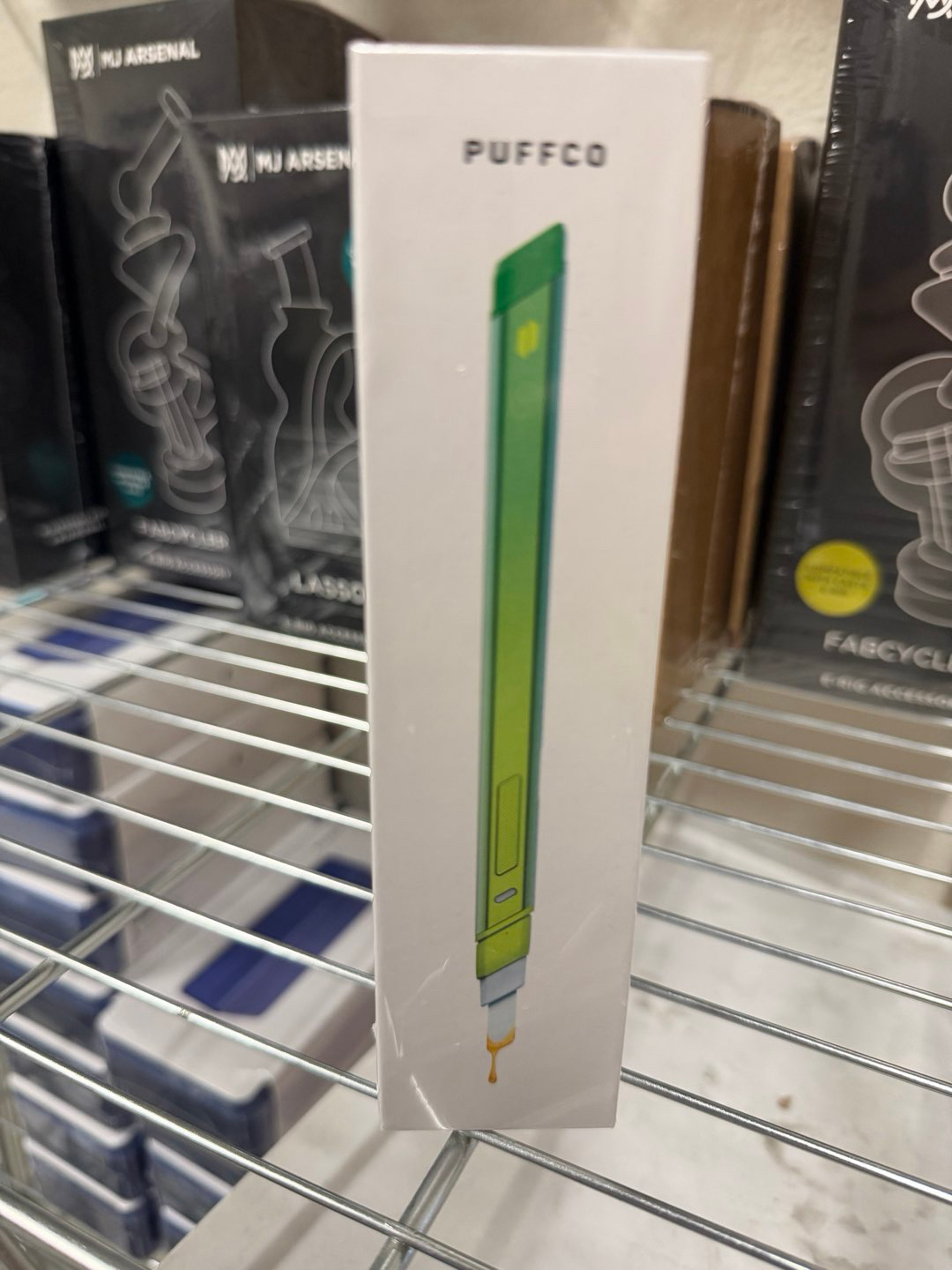 Preview pic of Puffco Hot Knife (Discontinued Limited Edition Paradise Green )