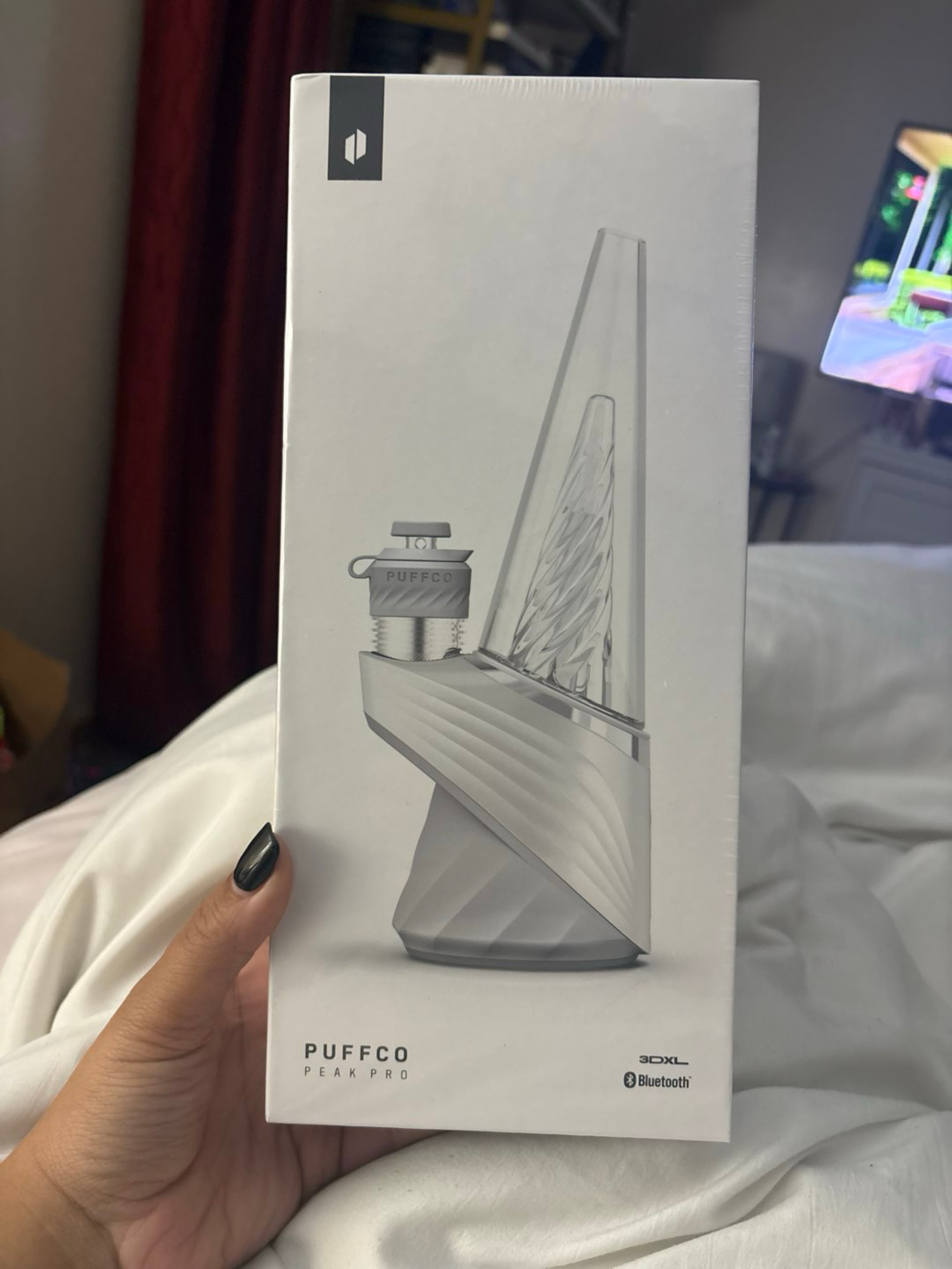 Like new puffco peak pro! image 0