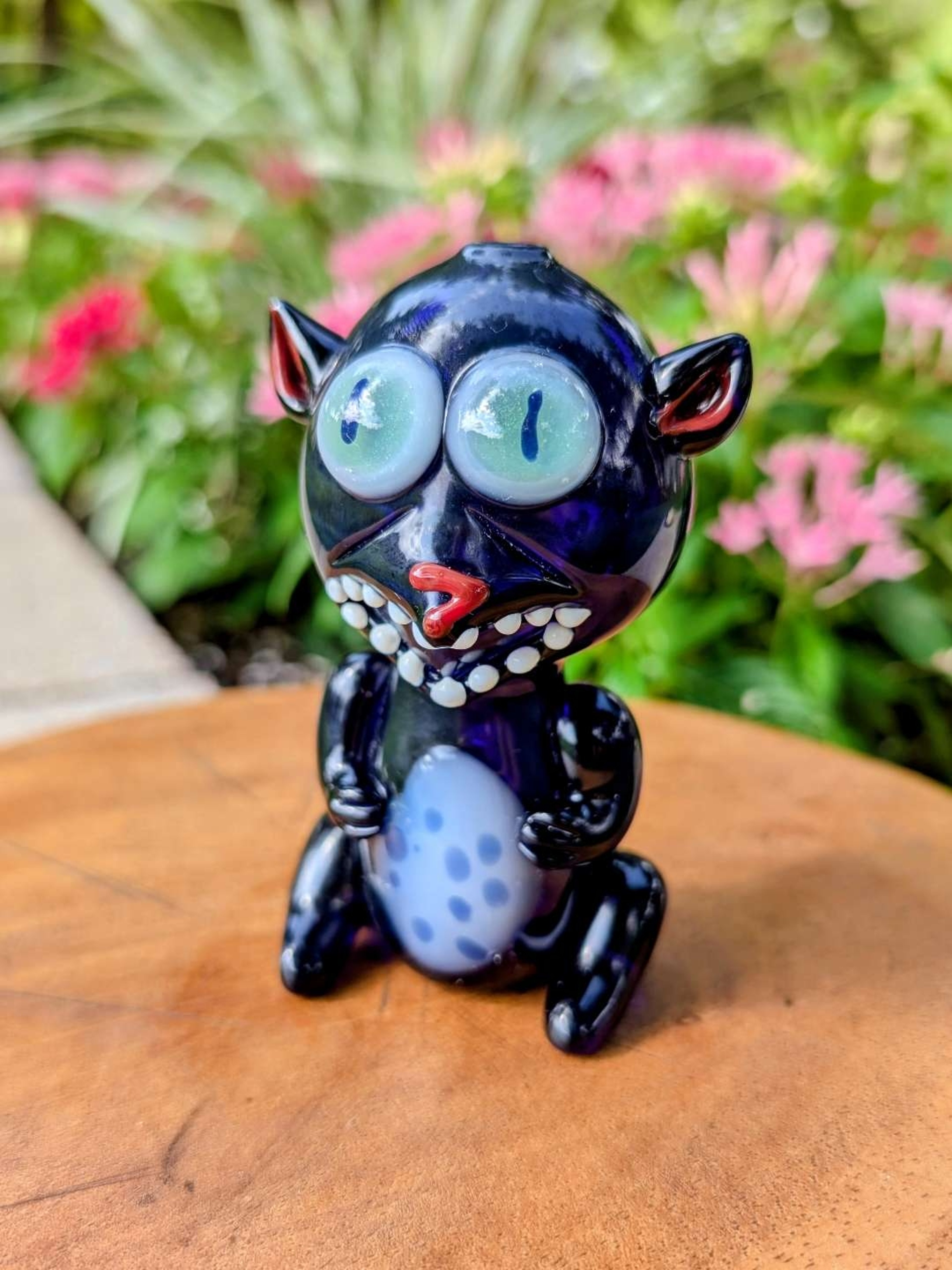 Preview pic of Unbranded Custom Dry Character Monster Pipe – Deep Cobalt – Mint Condition